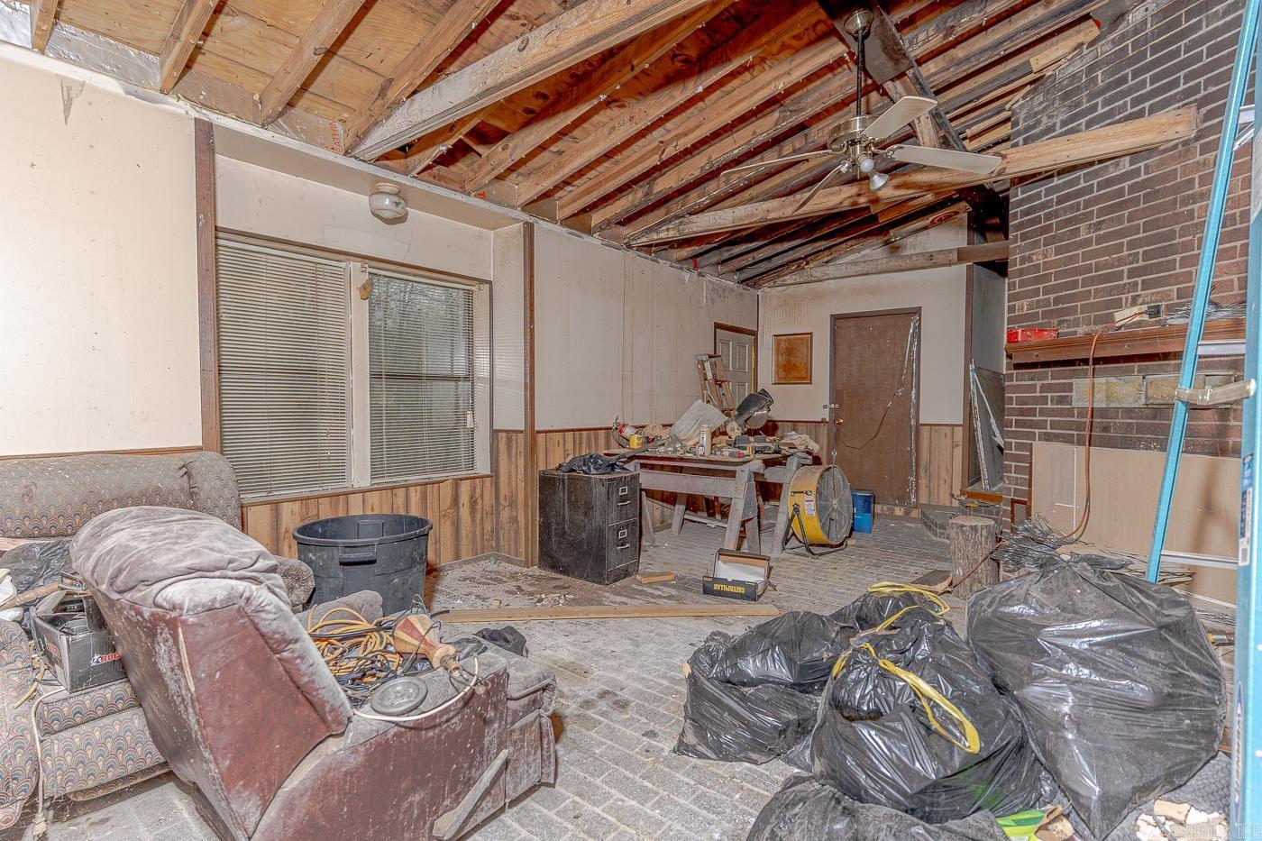 BRECYNMAR - Residential