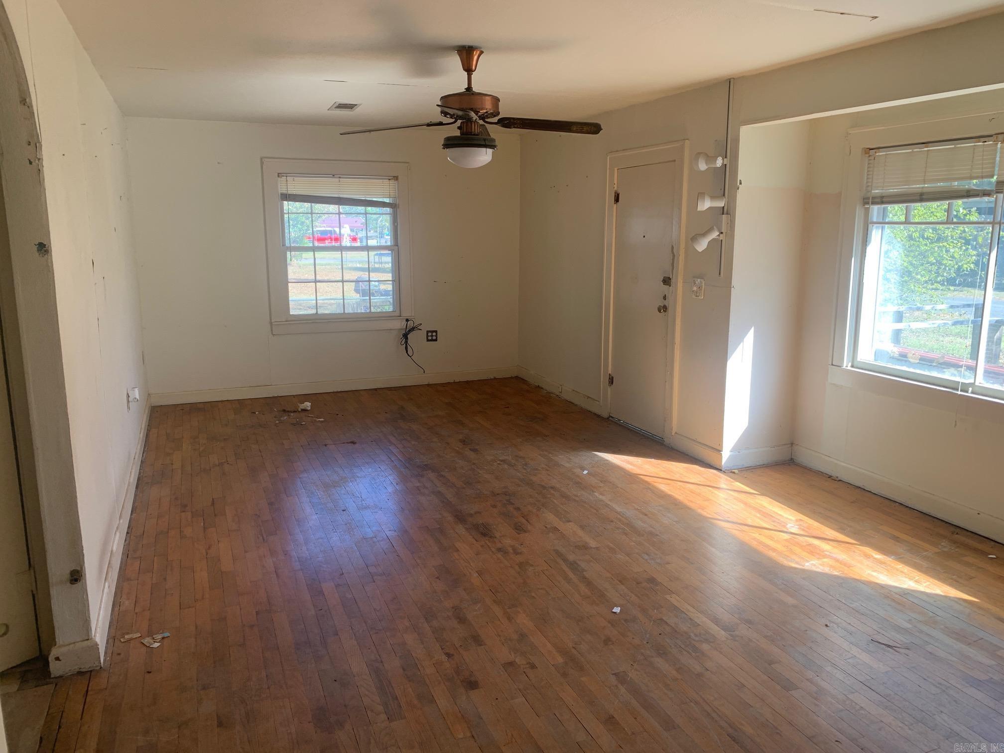 Kensett Original - Residential