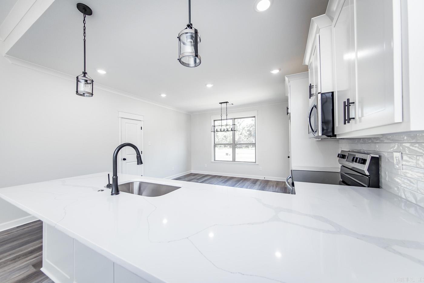 Villa Vista - Residential