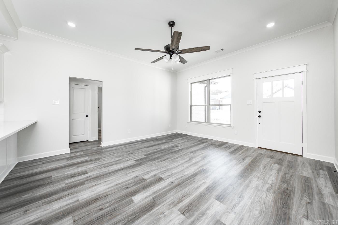 Villa Vista - Residential