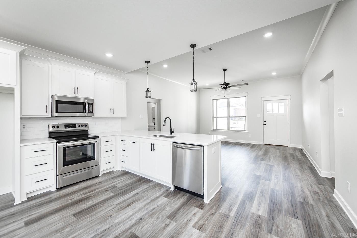 Villa Vista - Residential