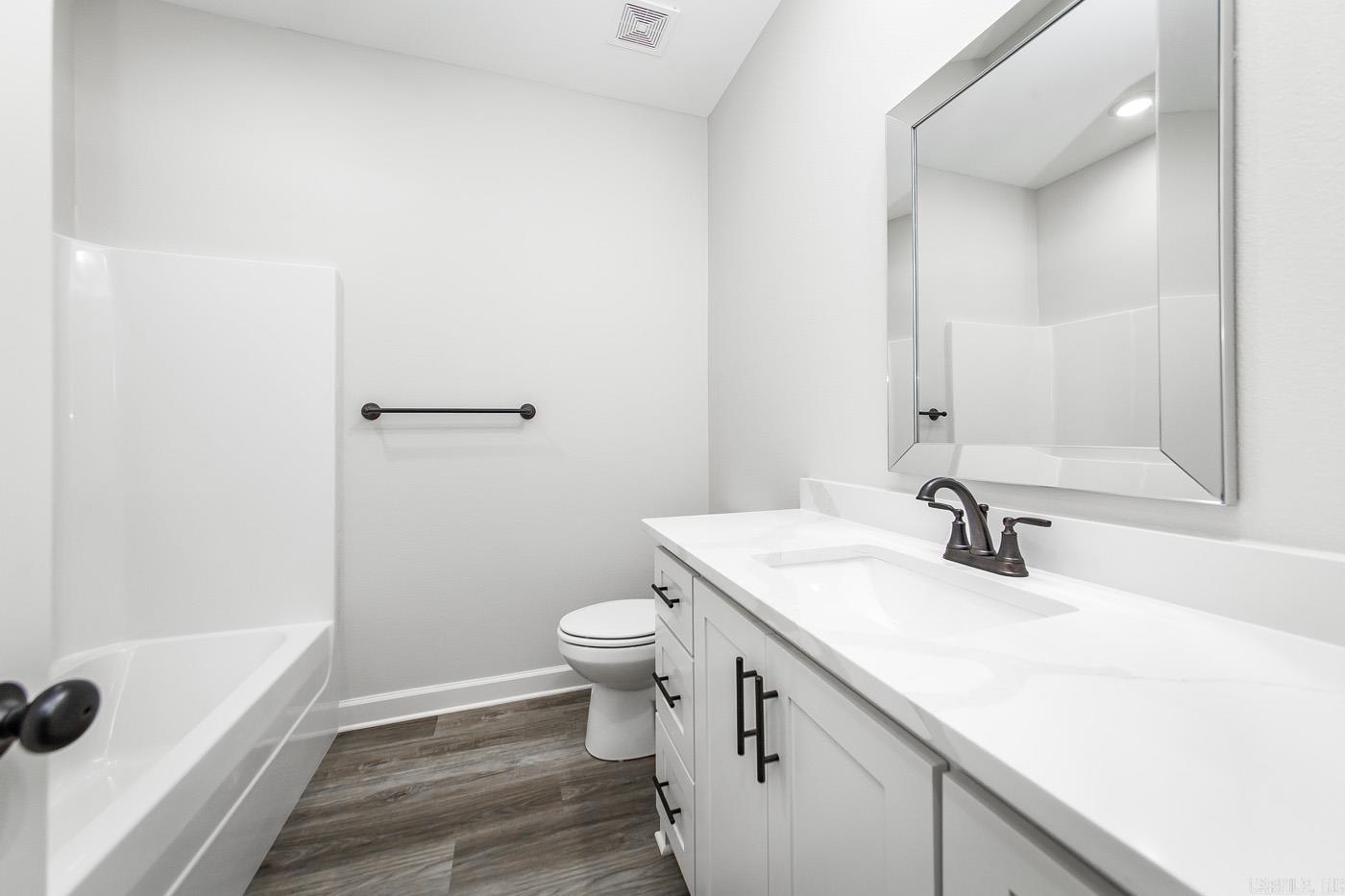 Villa Vista - Residential