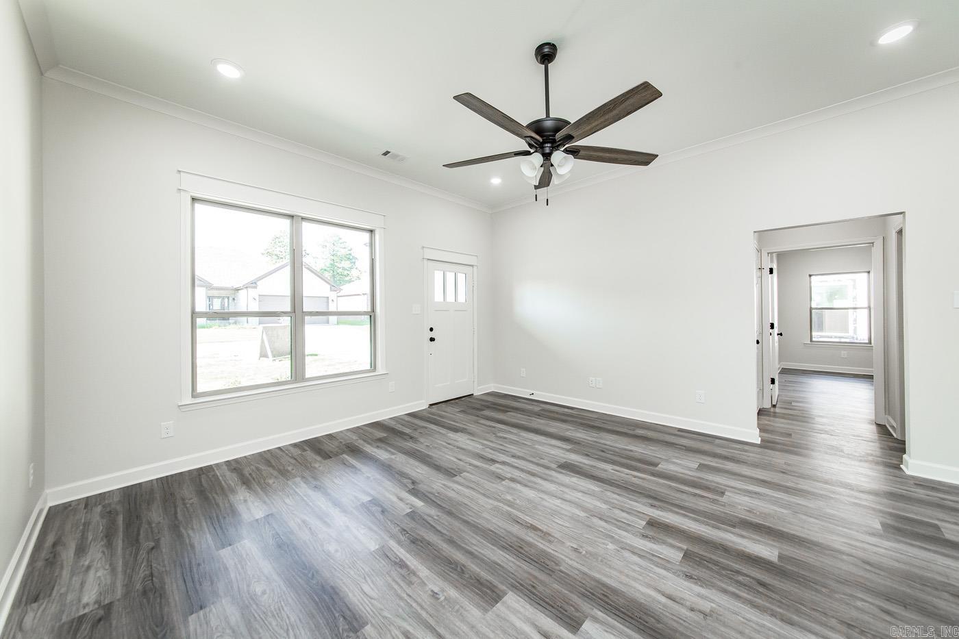 Villa Vista - Residential