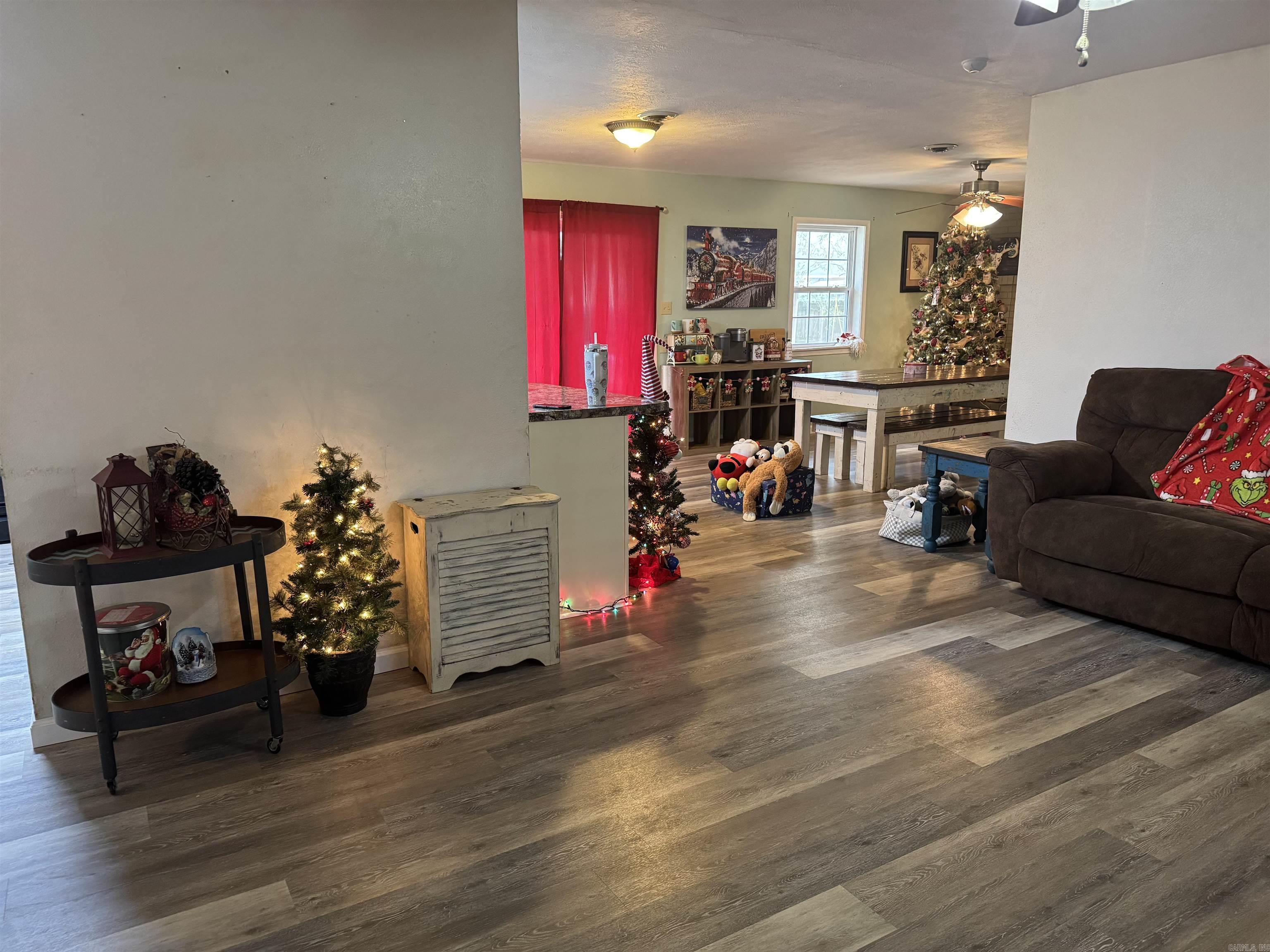 ATKINS BY SECTIONS - Residential