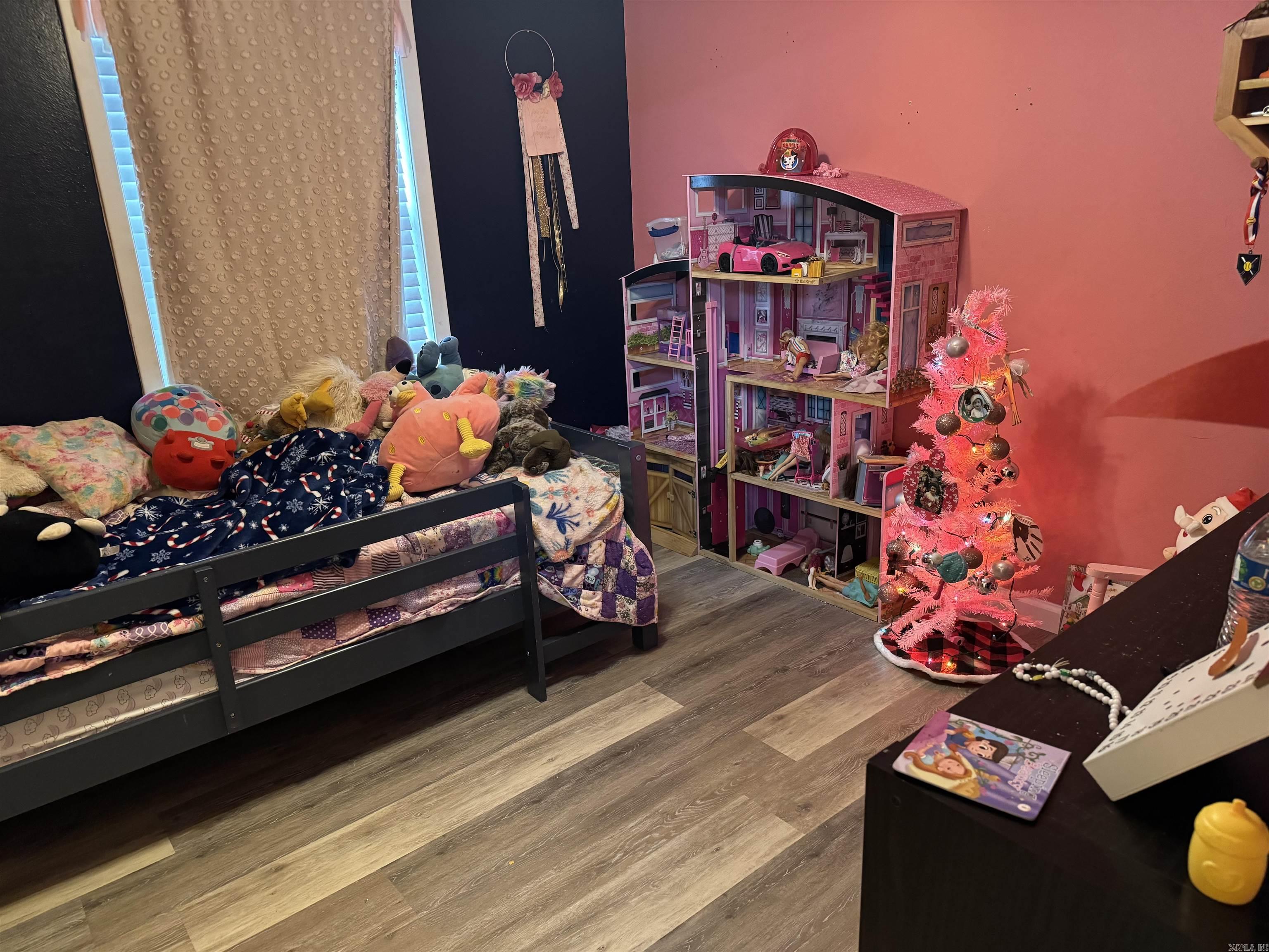 ATKINS BY SECTIONS - Residential