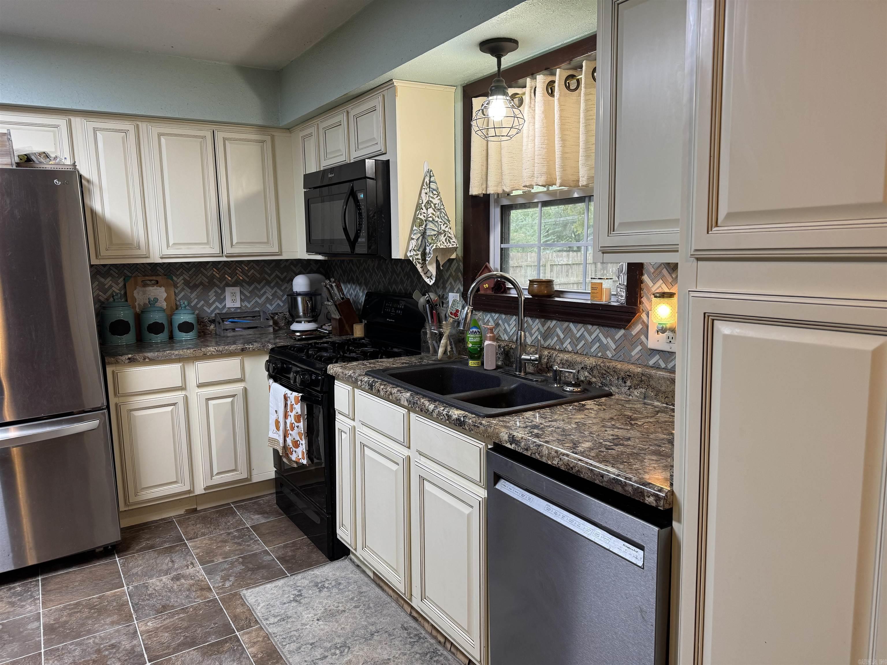 ATKINS BY SECTIONS - Residential
