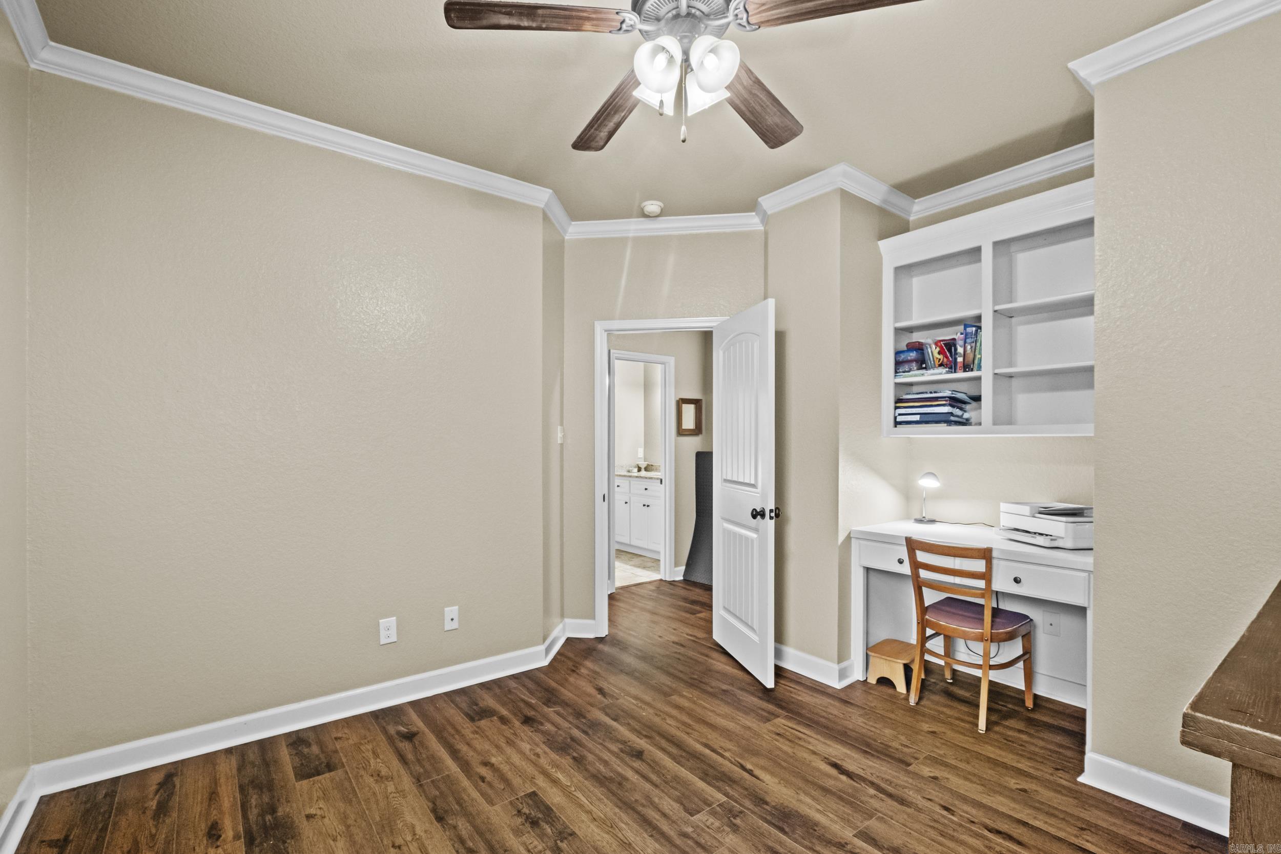 FOREST OAKS - Residential