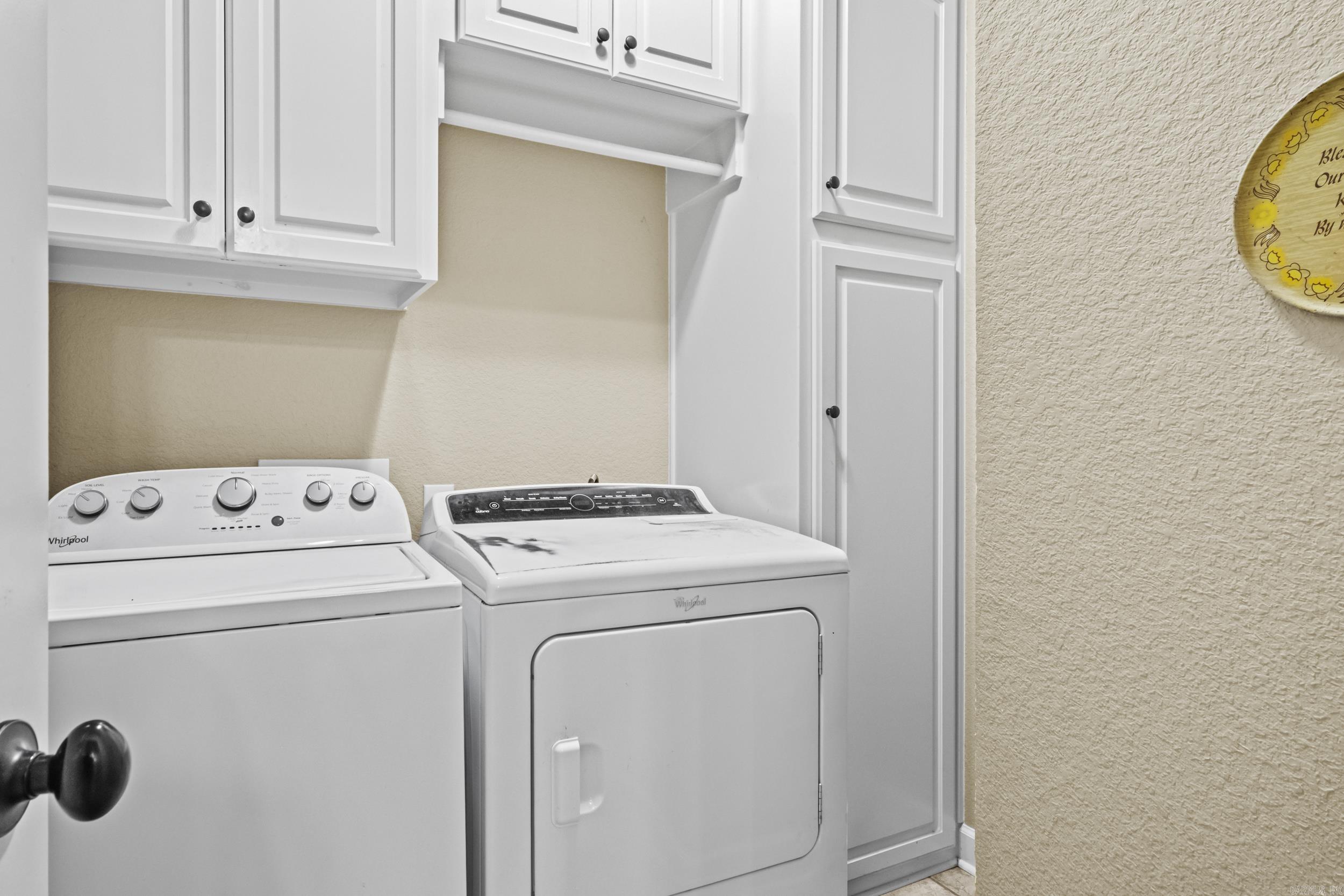 FOREST OAKS - Residential