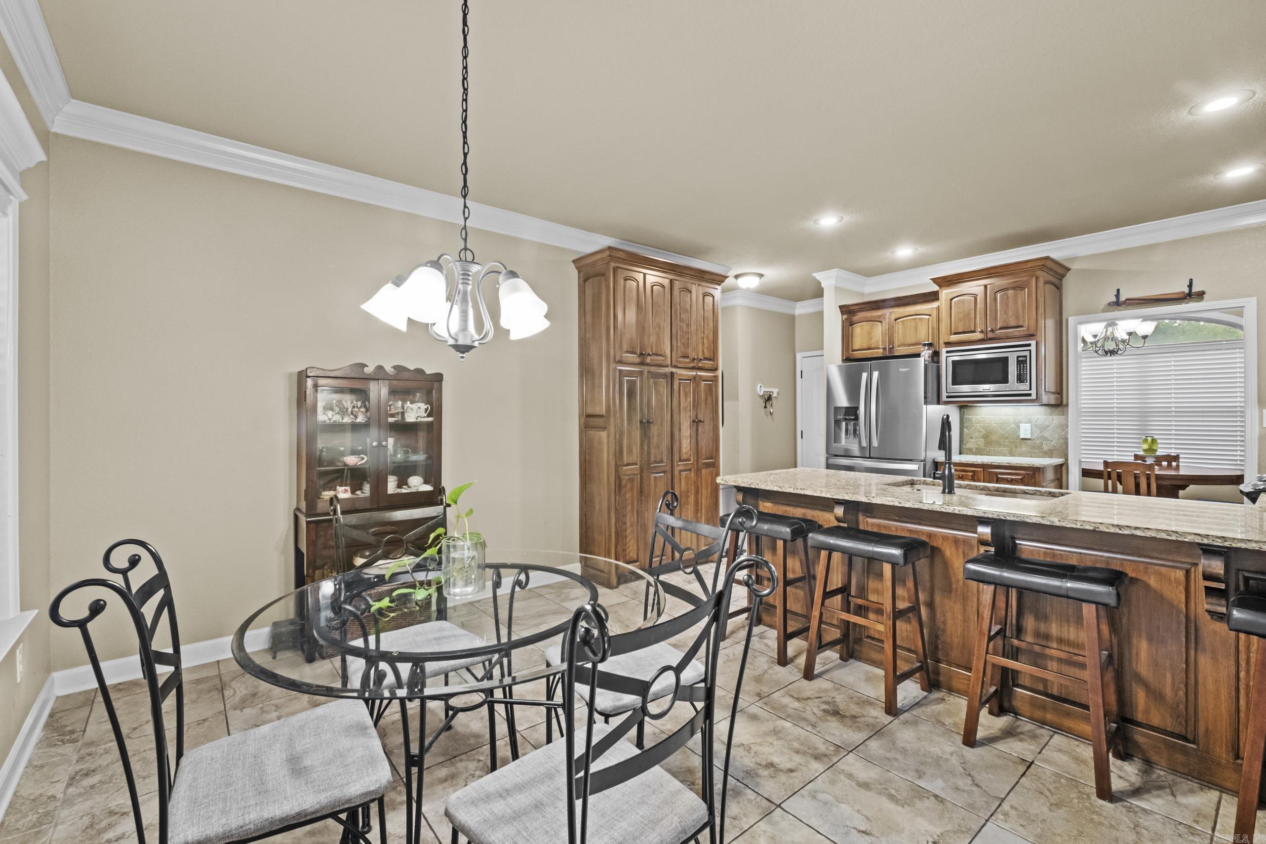 FOREST OAKS - Residential