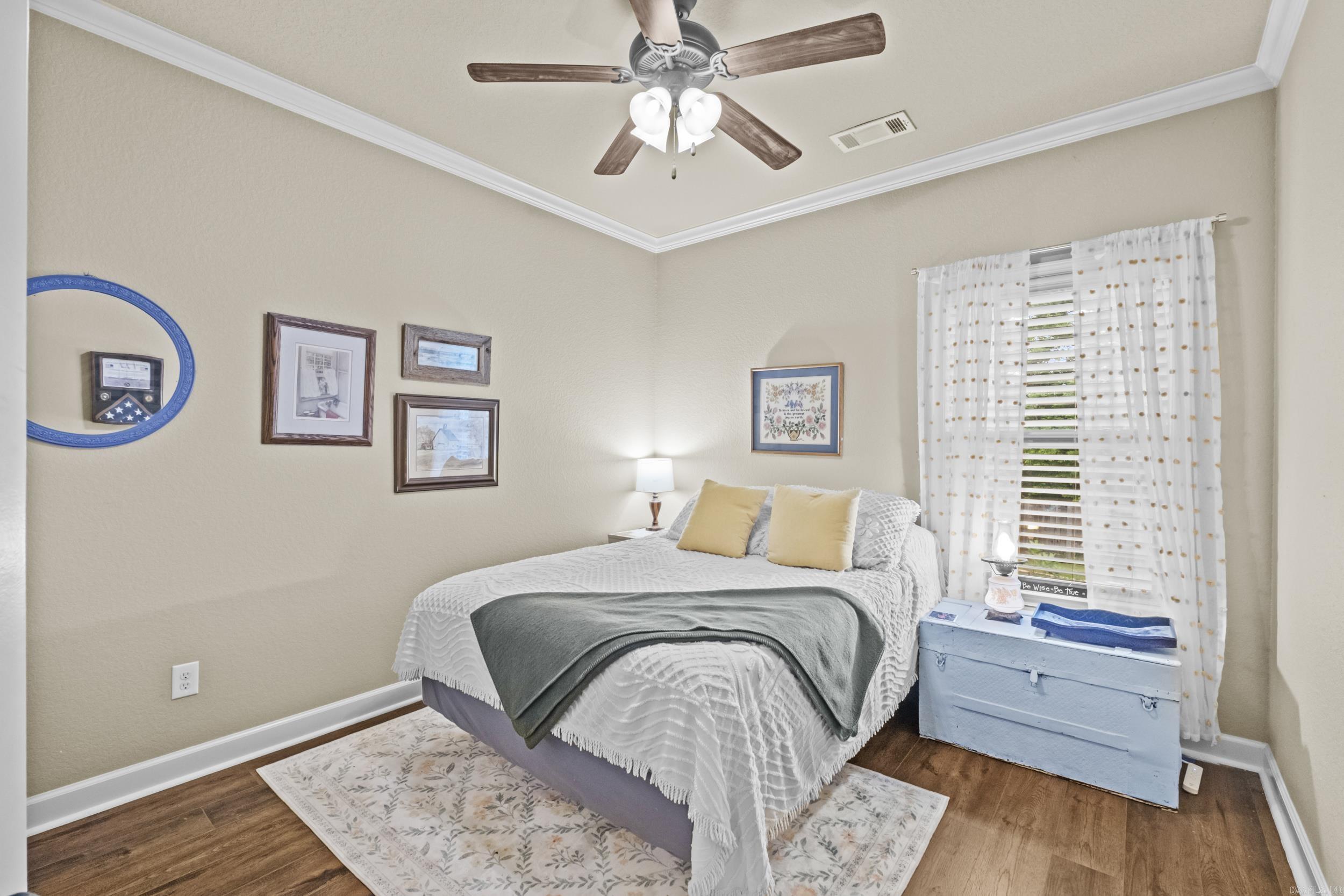 FOREST OAKS - Residential