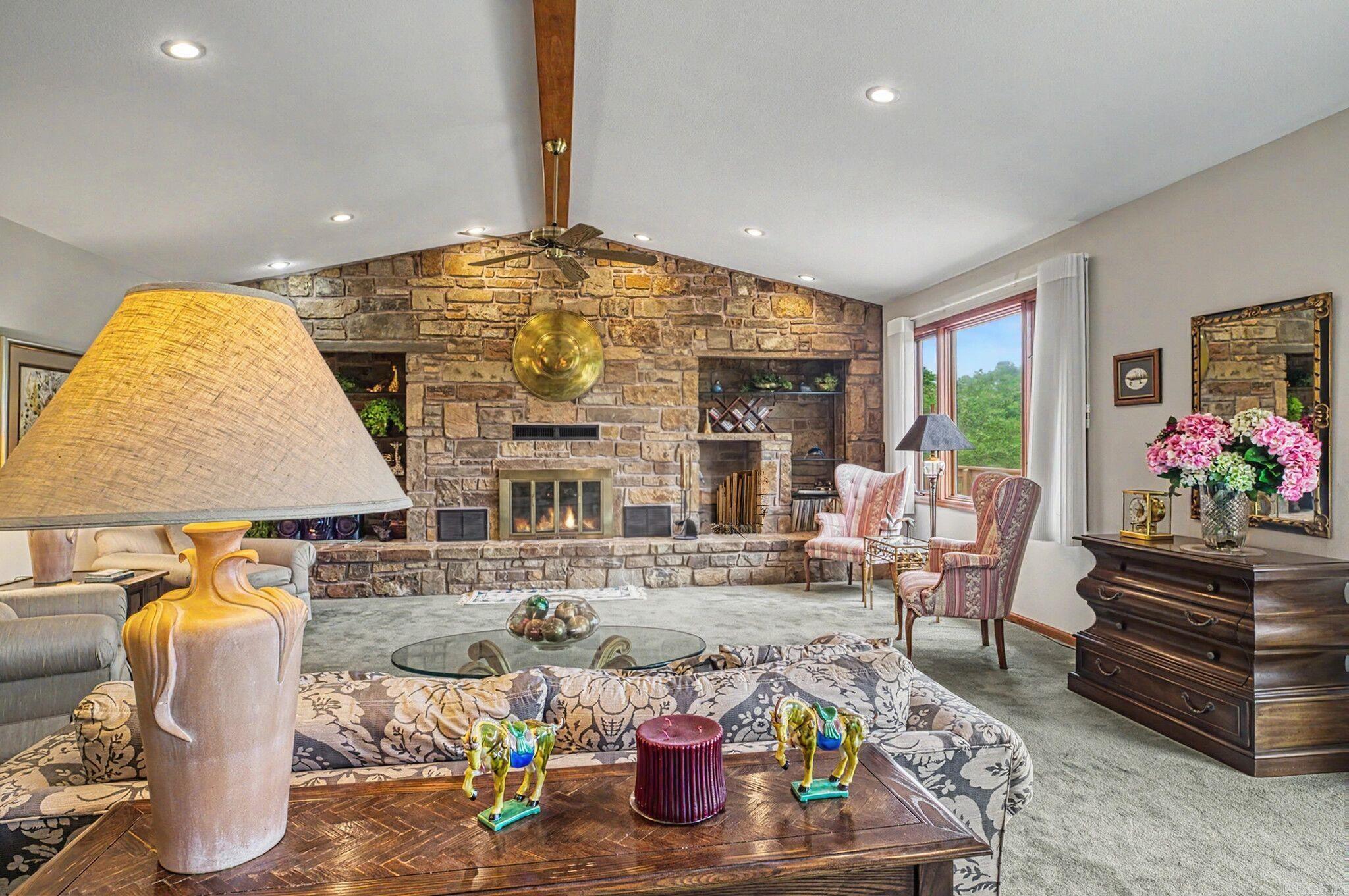 Cresta - Residential