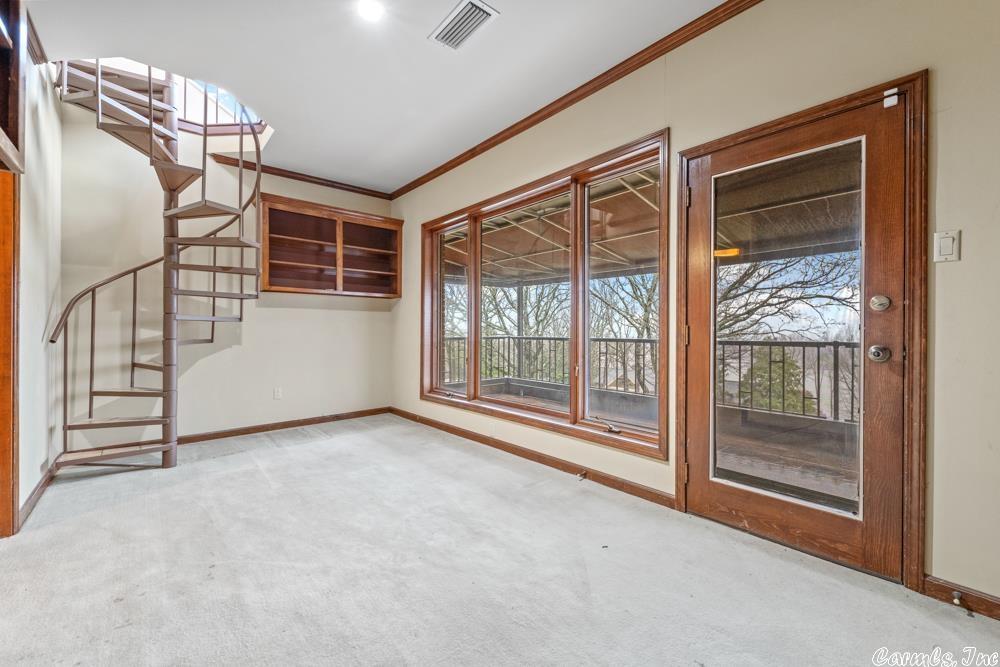 RIVERVIEW POINT - Residential