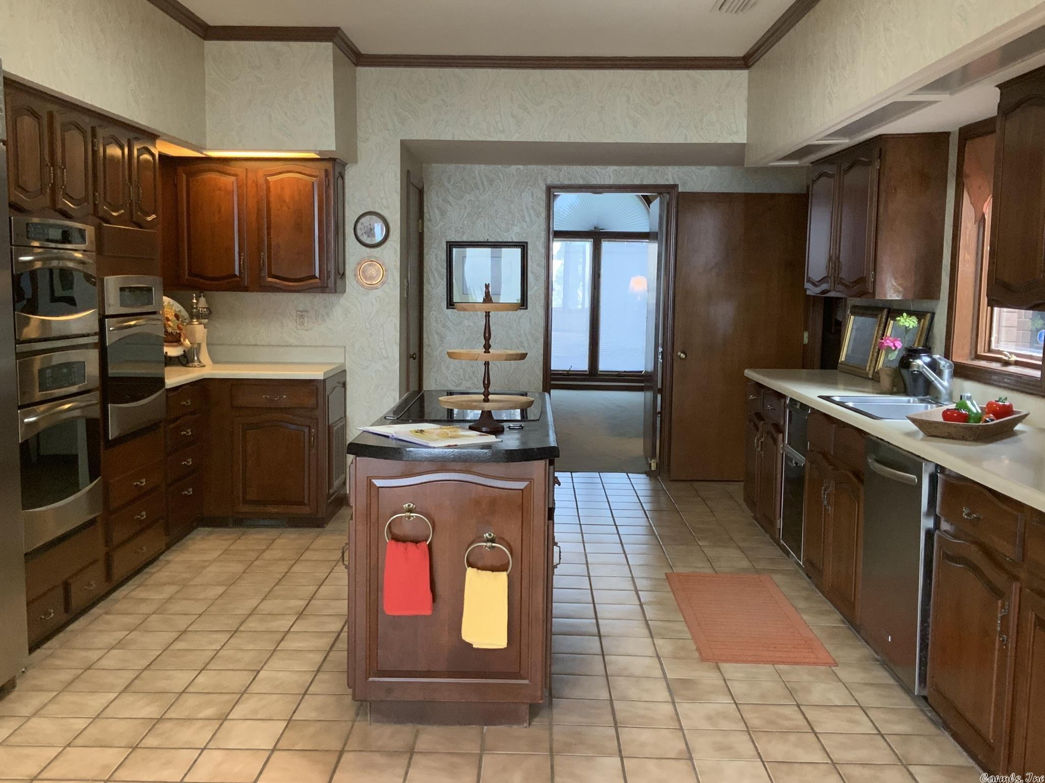 RIVERVIEW POINT - Residential