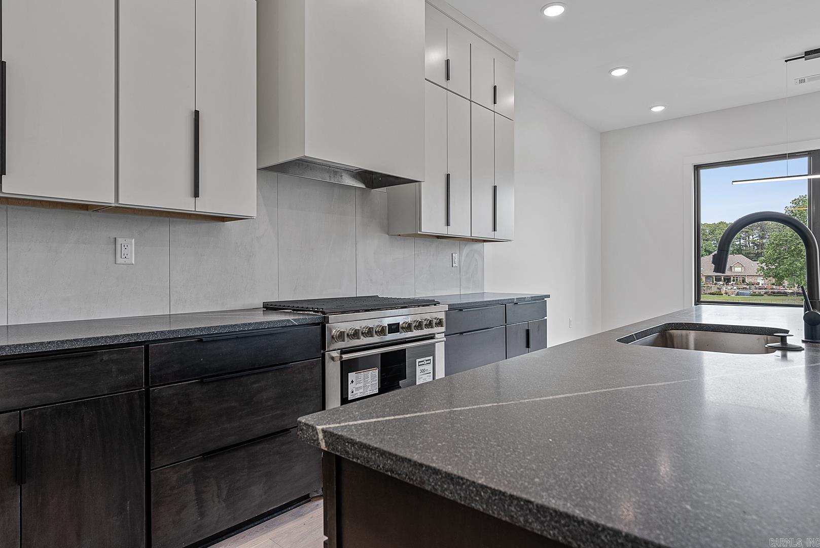 Ridge Point - Residential