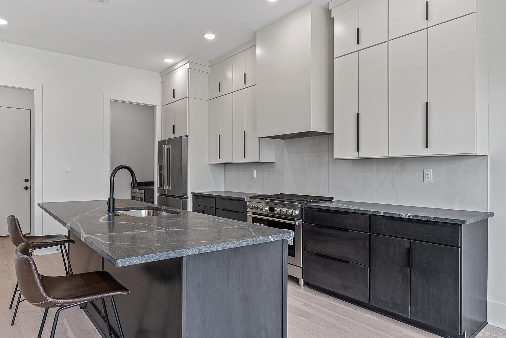 Ridge Point - Residential