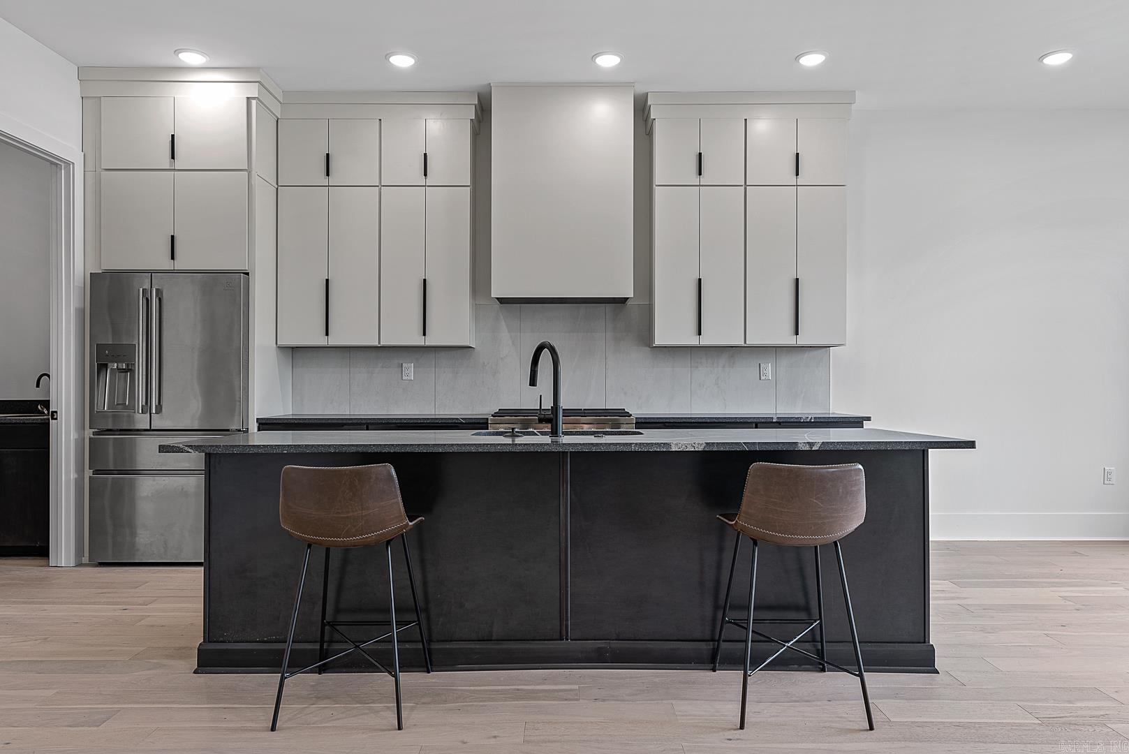 Ridge Point - Residential