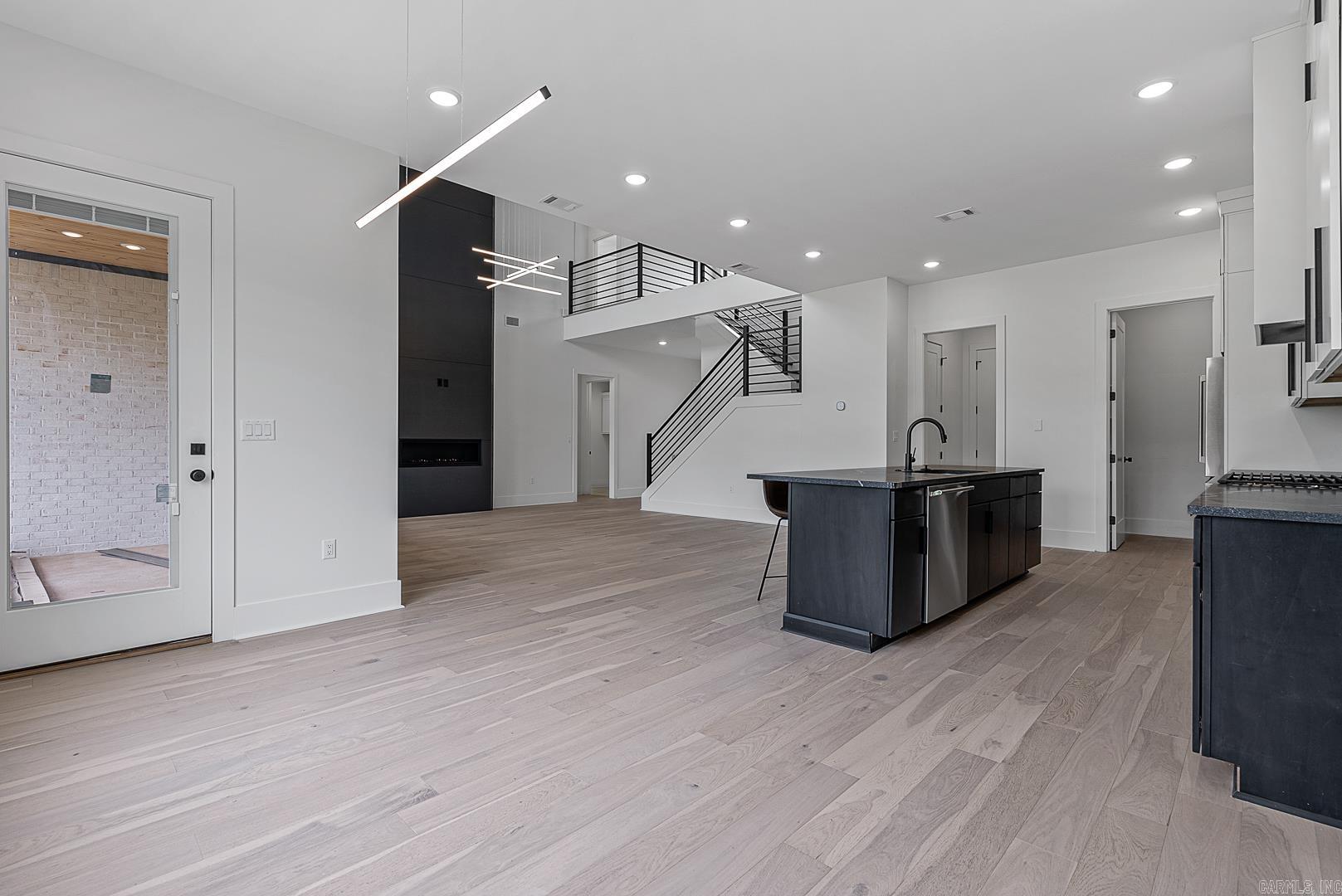 Ridge Point - Residential