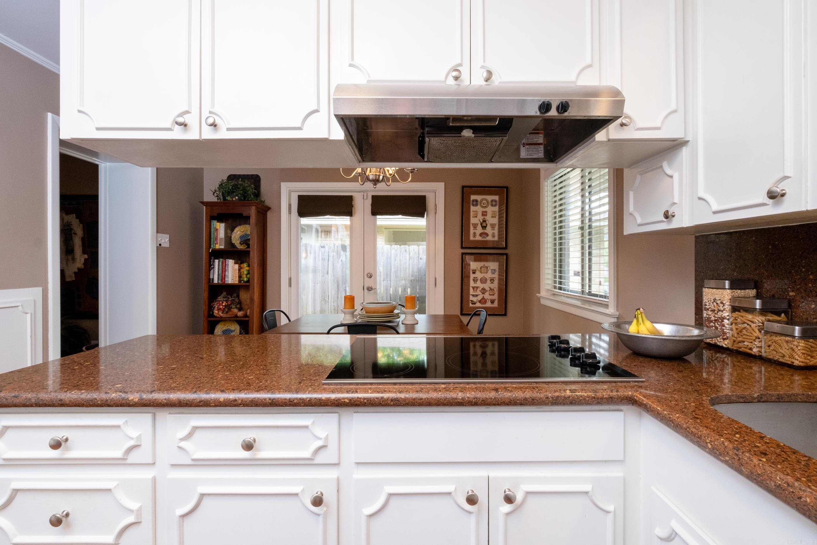 RIDGECREST MANOR - Residential