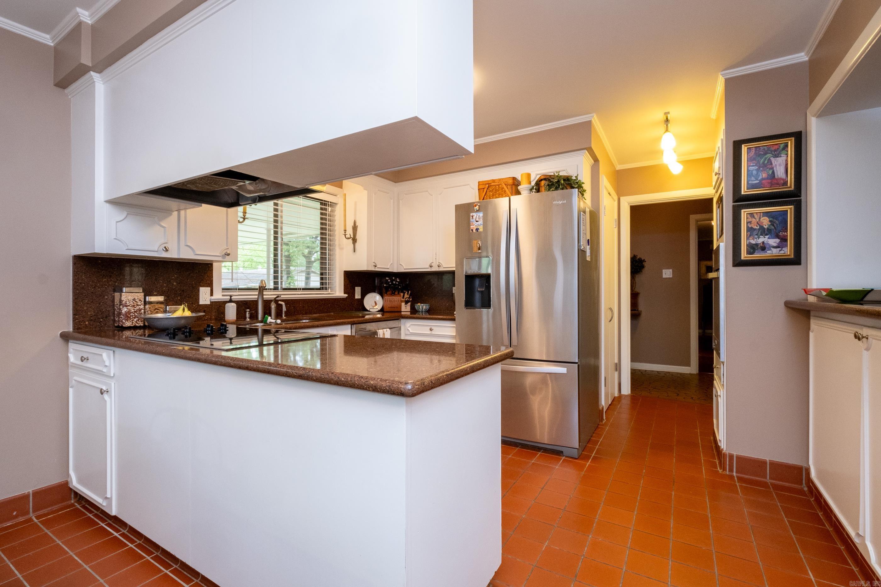 RIDGECREST MANOR - Residential