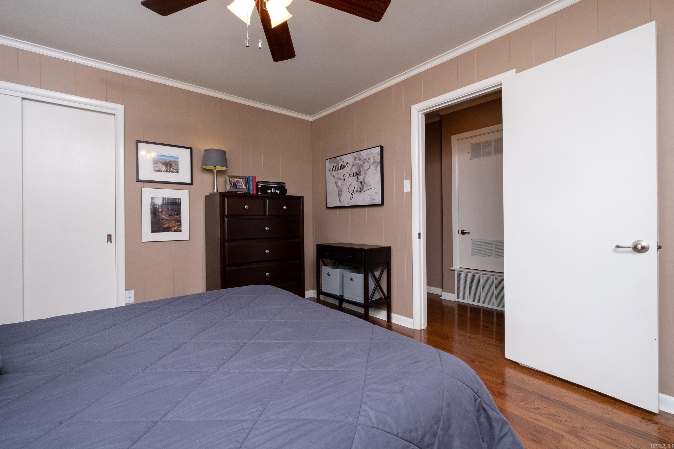 RIDGECREST MANOR - Residential