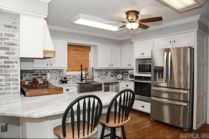 THE HIGHLANDS - Residential