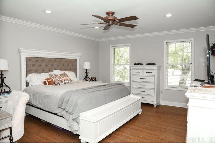 THE HIGHLANDS - Residential