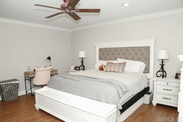 THE HIGHLANDS - Residential