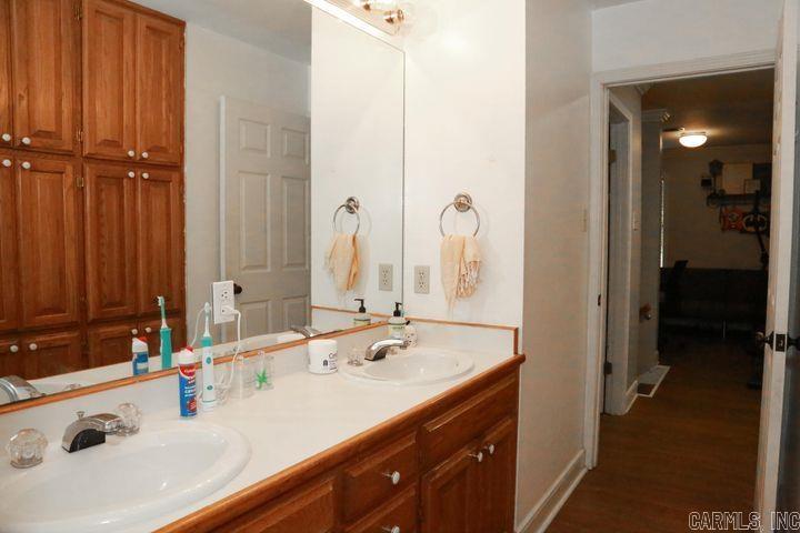 THE HIGHLANDS - Residential