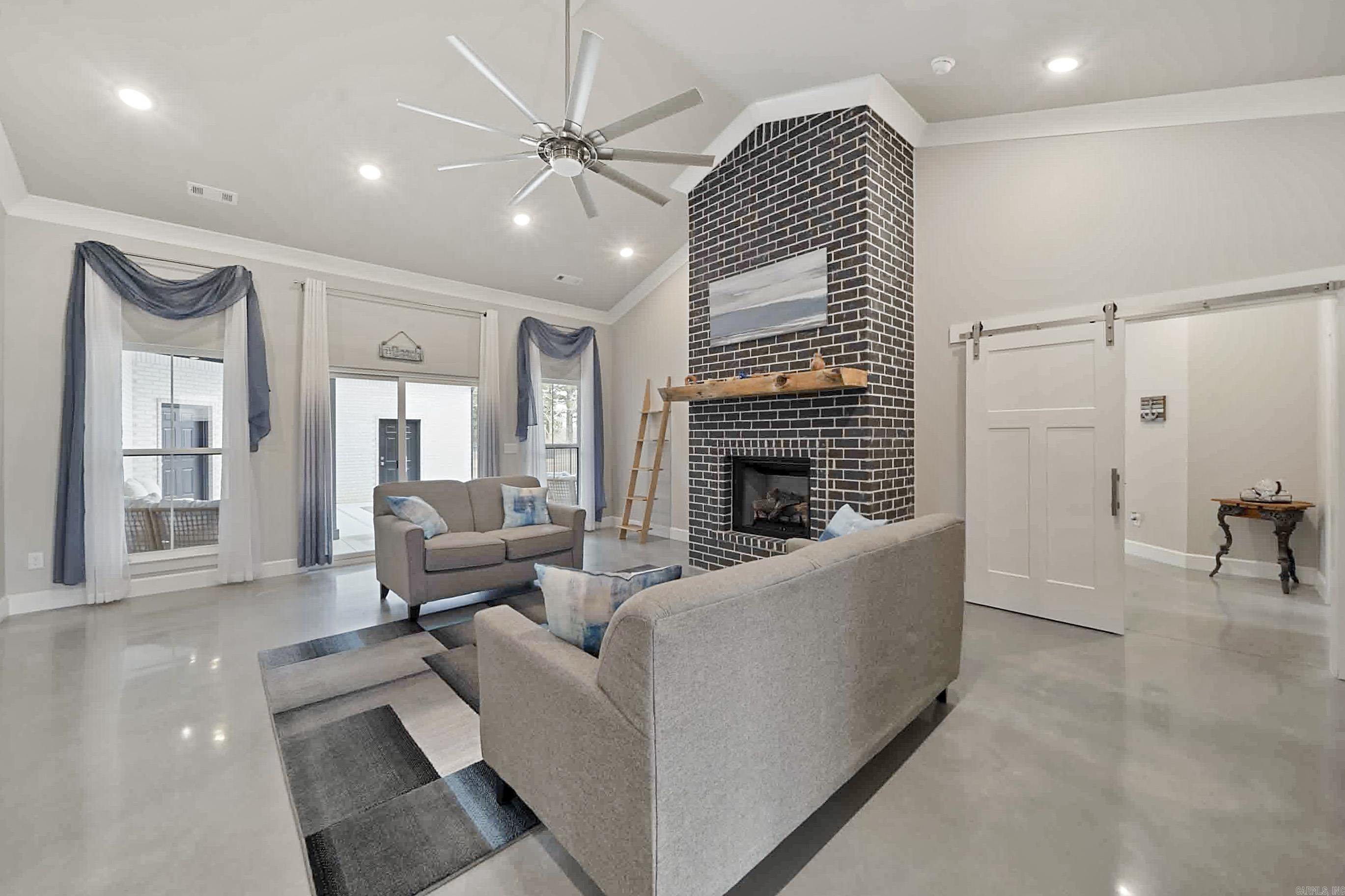 Price Acres - Residential