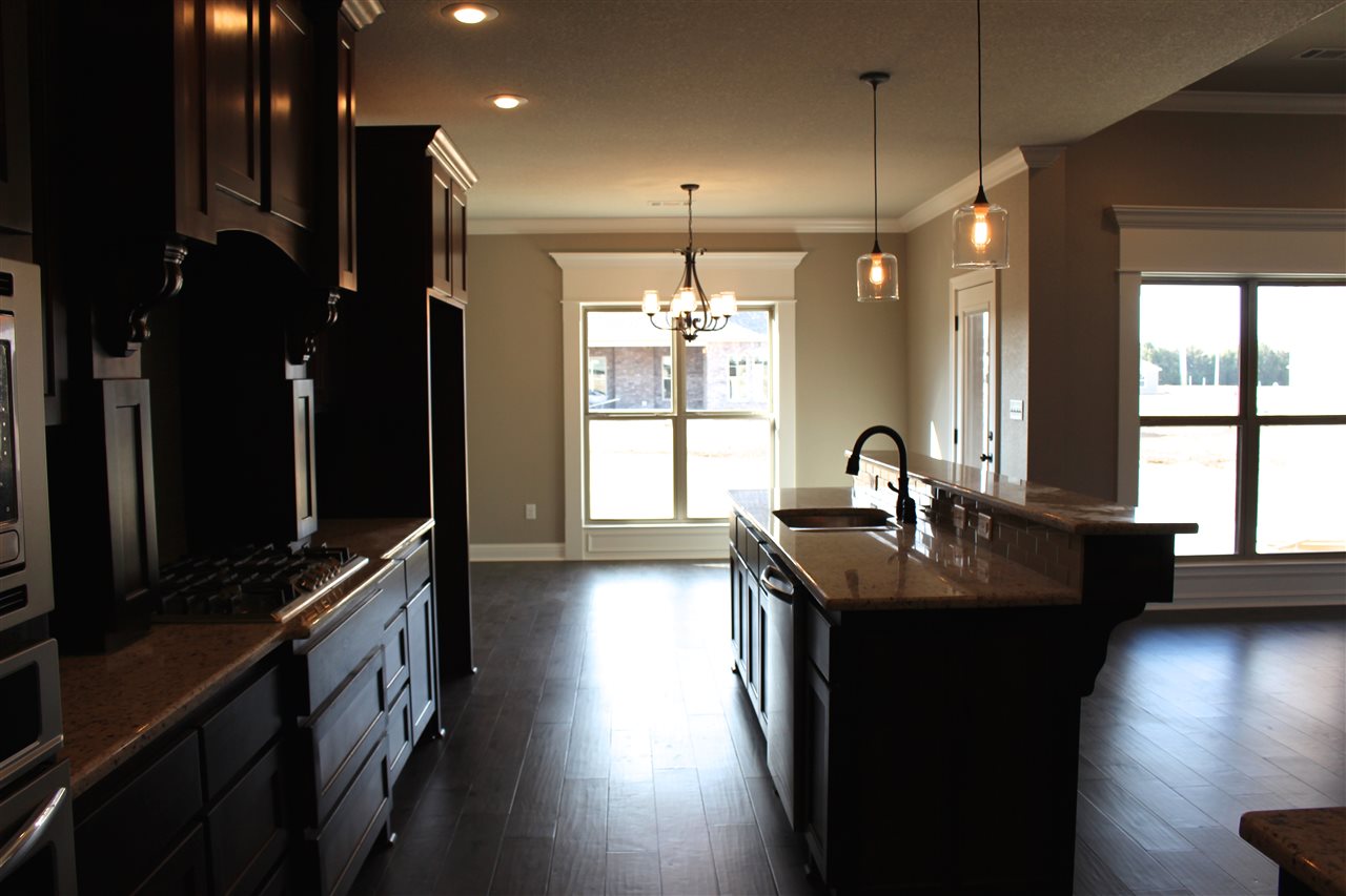 Salem Woods - Residential