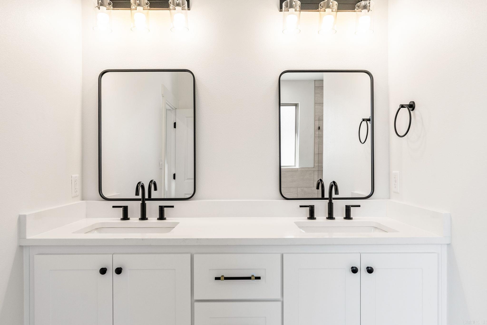 RIDGE VIEW - Residential