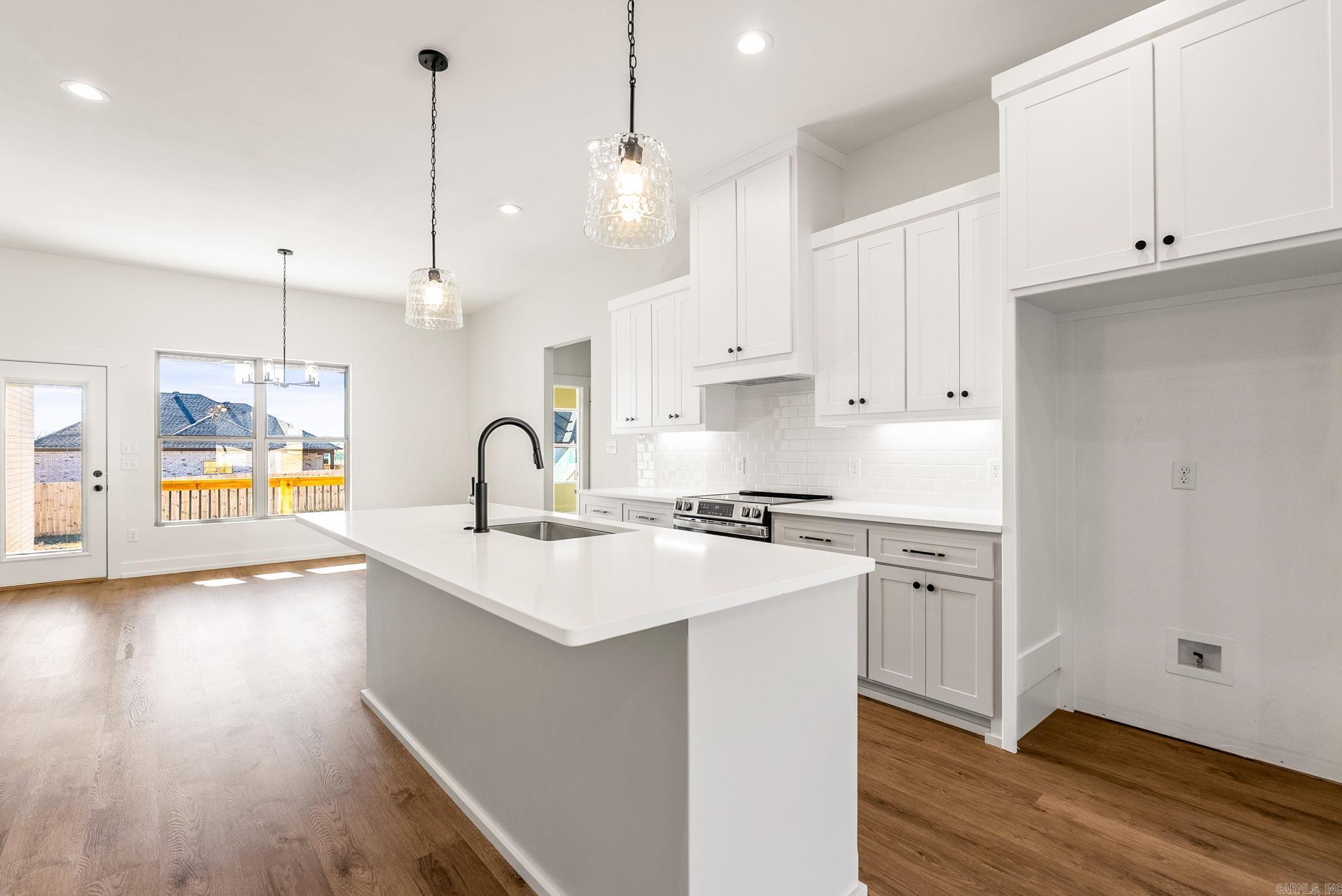 RIDGE VIEW - Residential