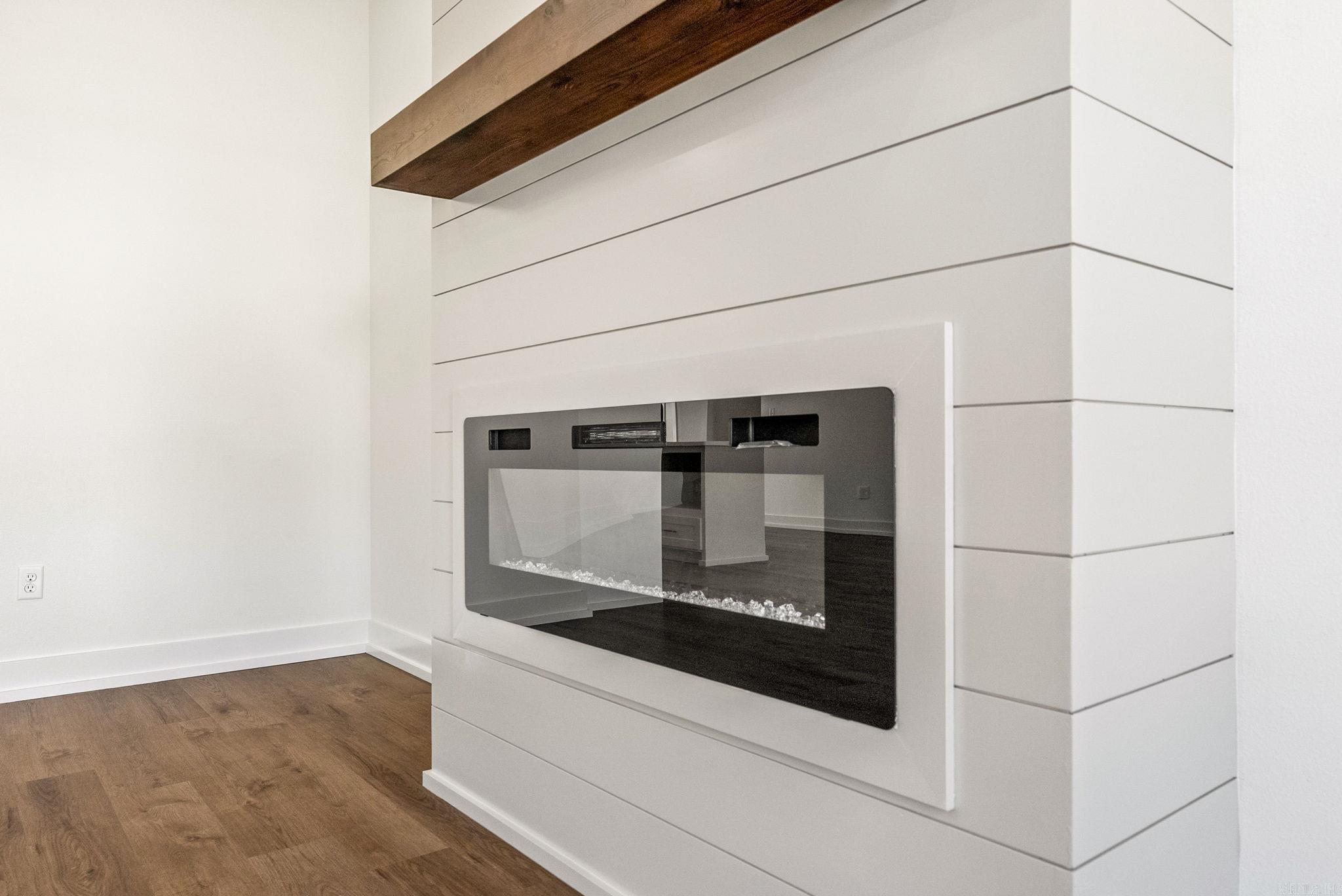 RIDGE VIEW - Residential