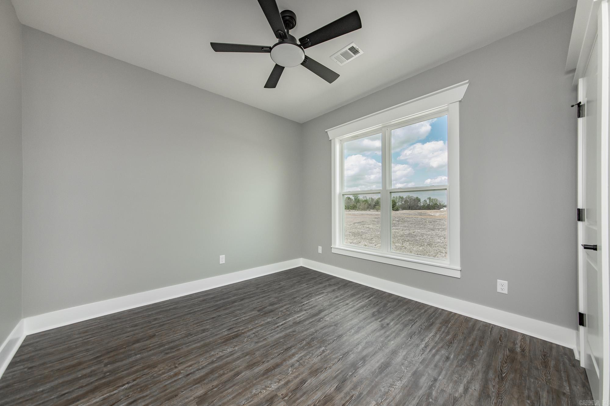 HIDDEN VALLEY ESTATES - Residential