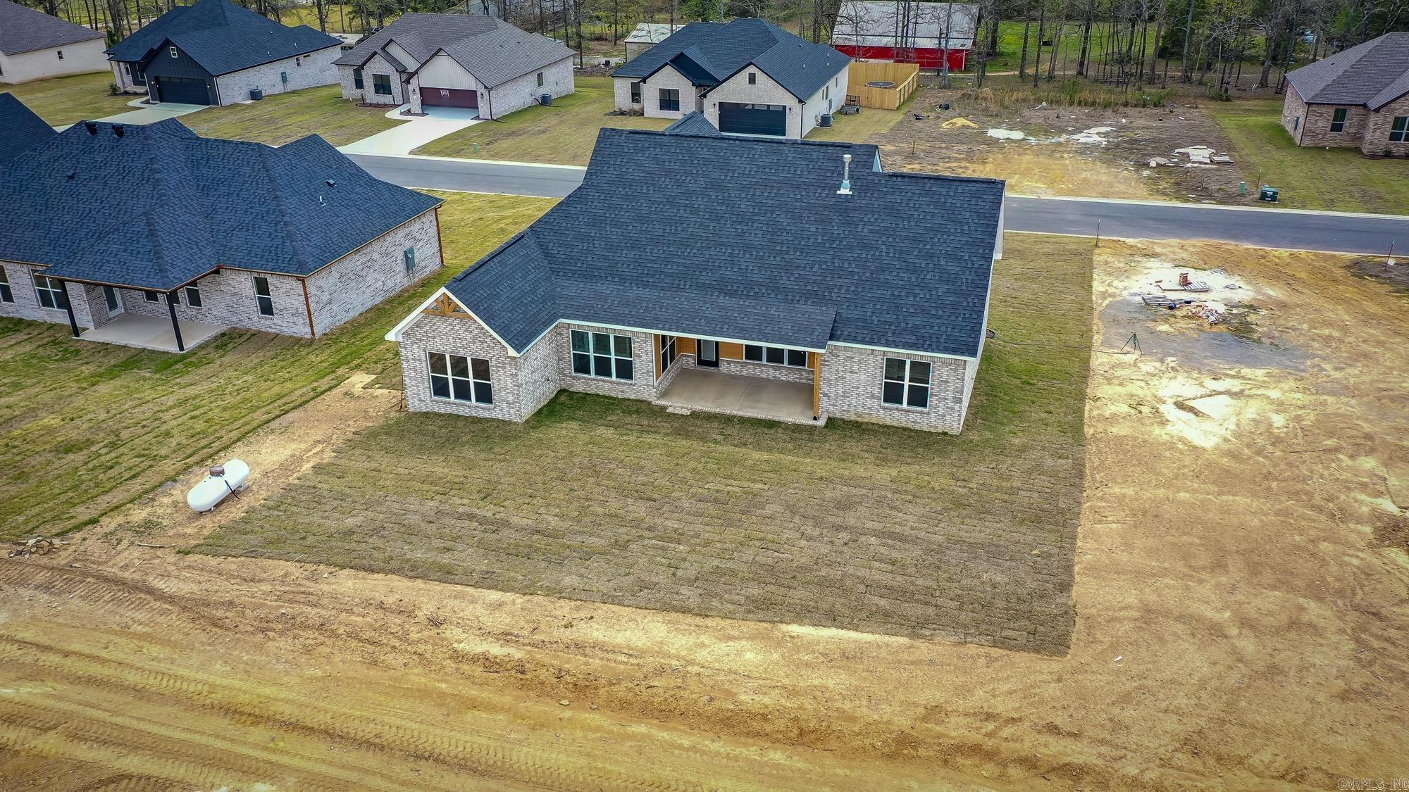 HIDDEN VALLEY ESTATES - Residential