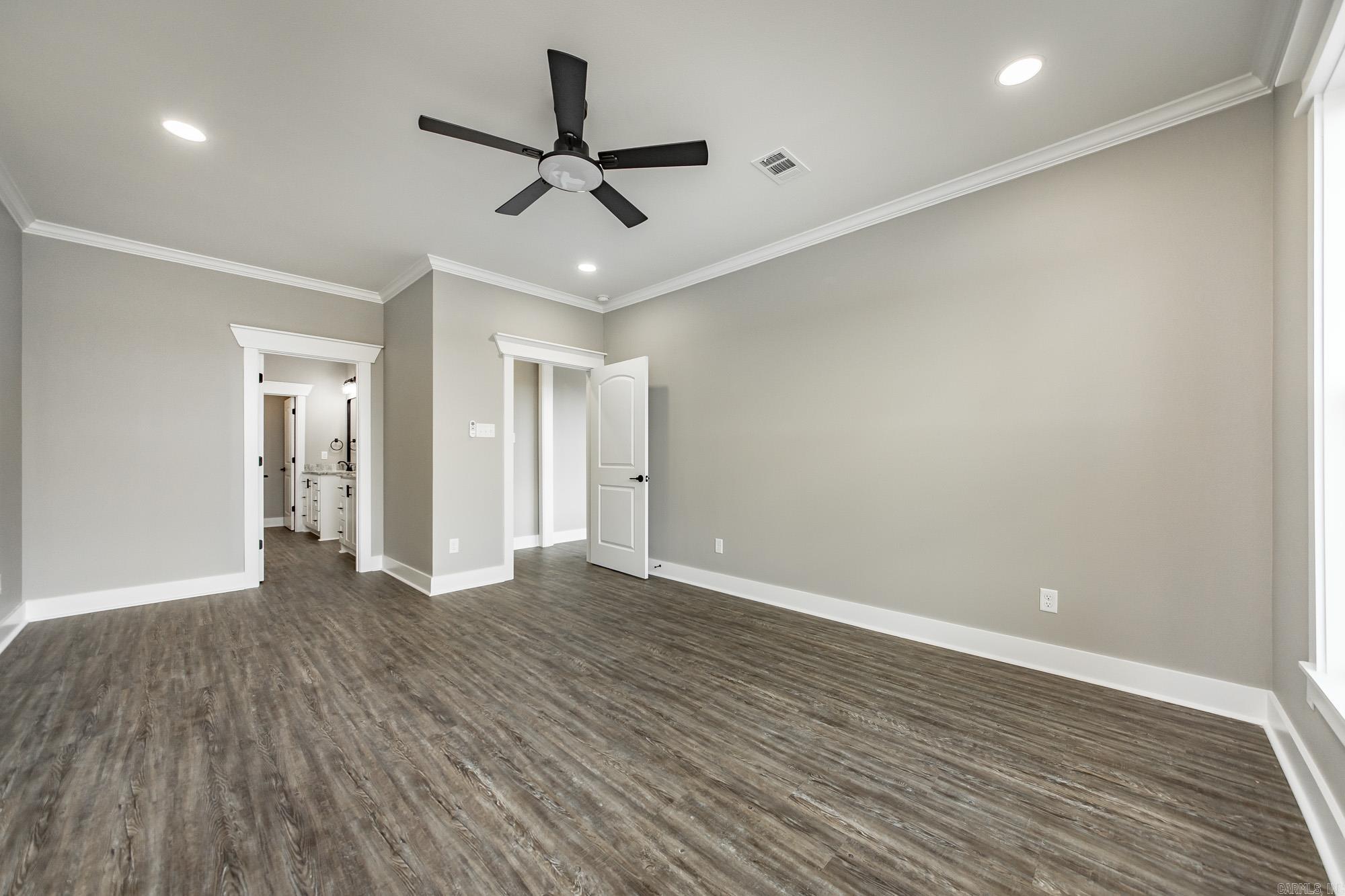 HIDDEN VALLEY ESTATES - Residential