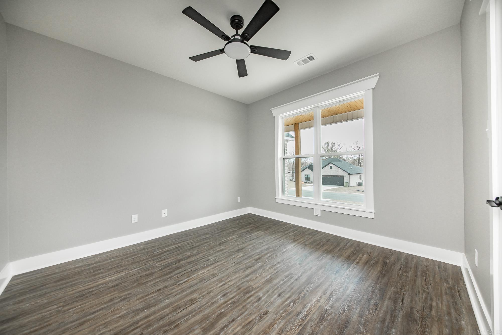 HIDDEN VALLEY ESTATES - Residential