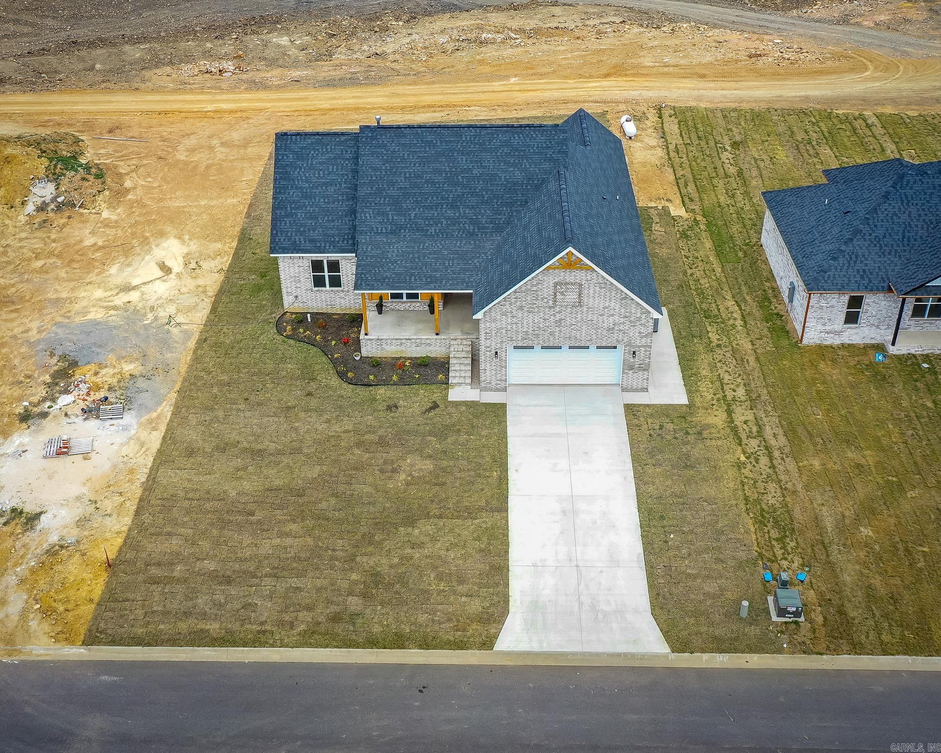 HIDDEN VALLEY ESTATES - Residential