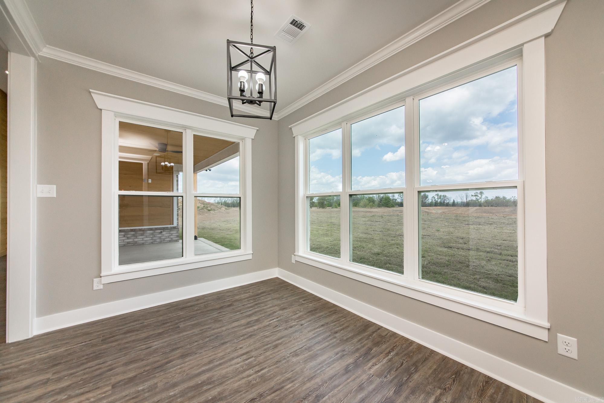 HIDDEN VALLEY ESTATES - Residential