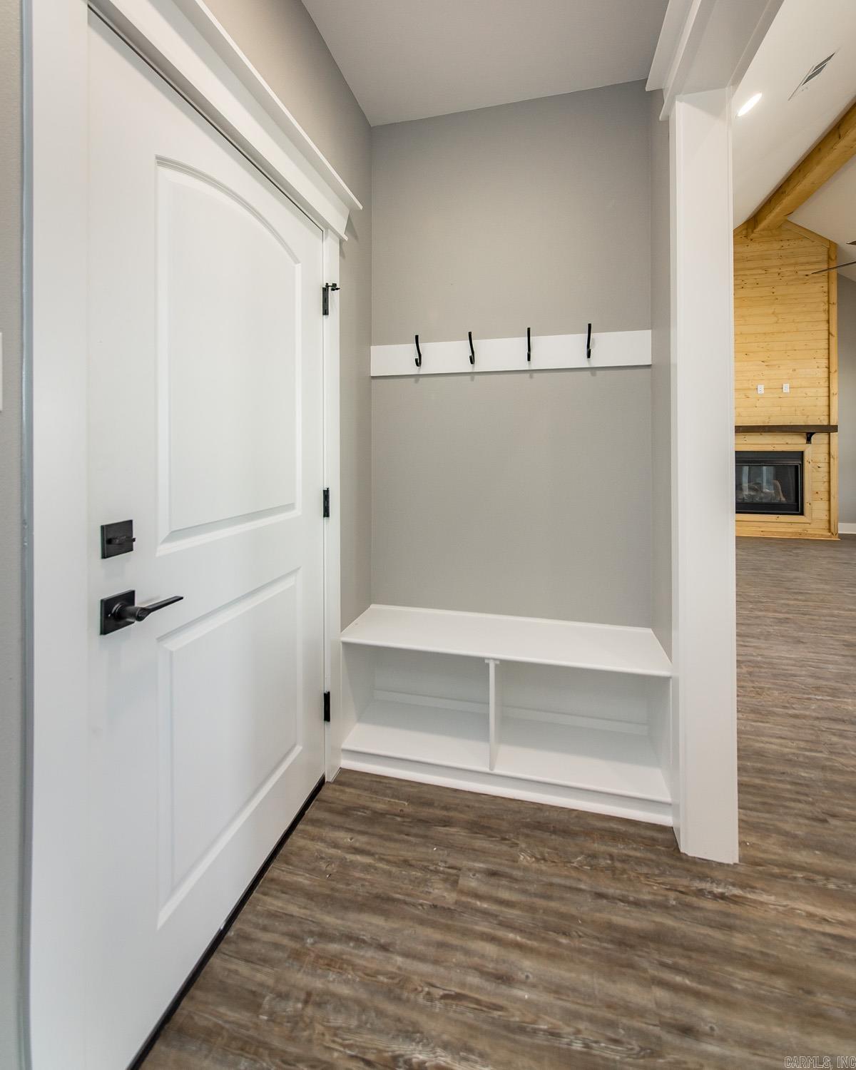 HIDDEN VALLEY ESTATES - Residential