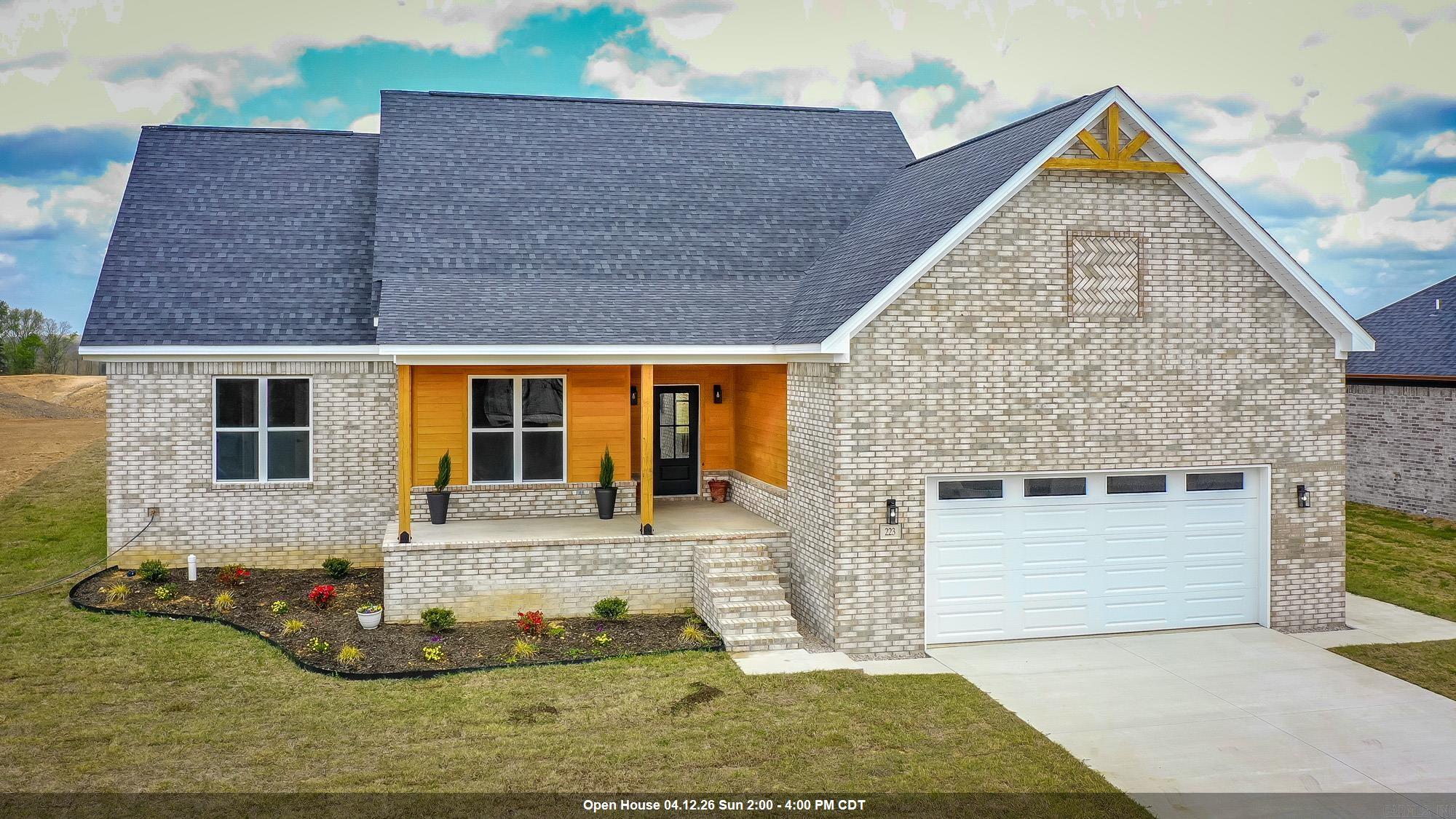 HIDDEN VALLEY ESTATES - Residential