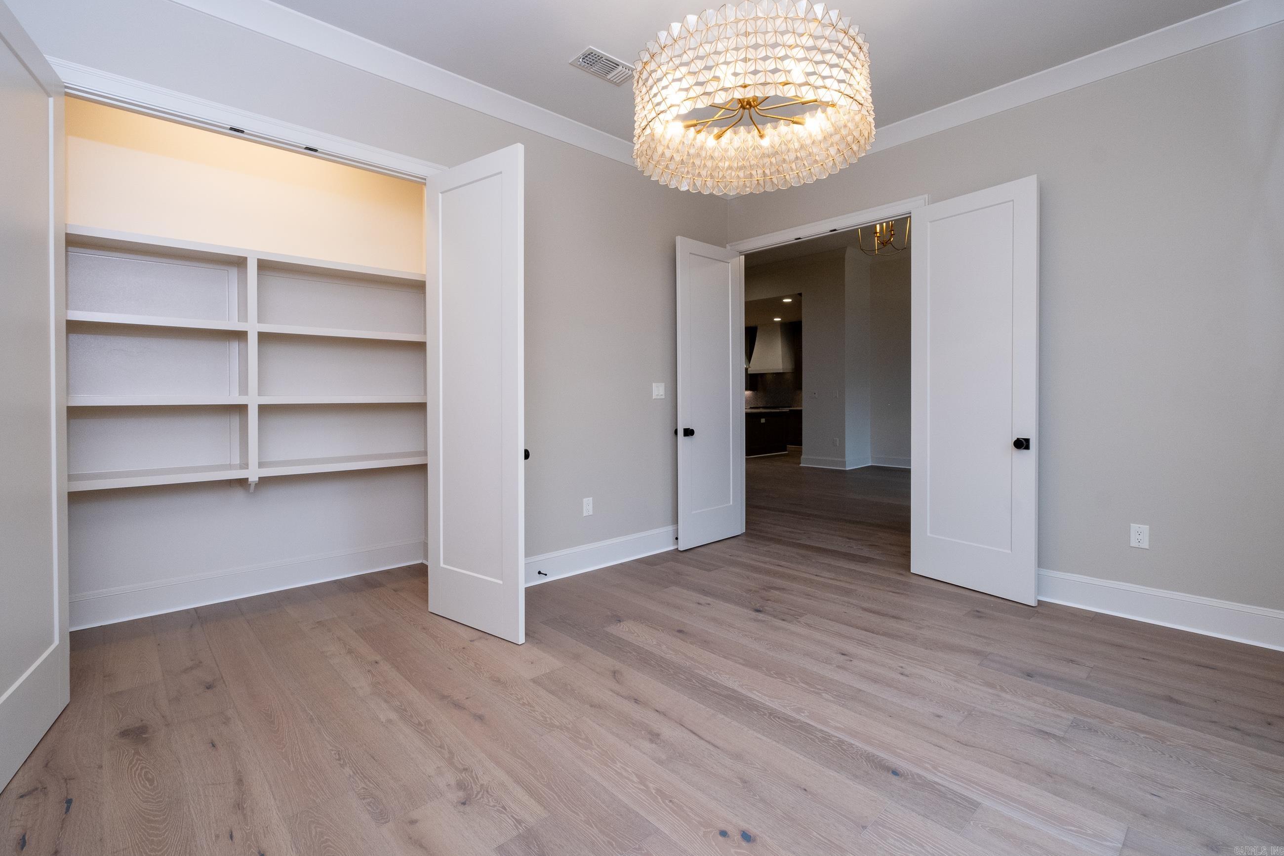 CHENAL VALLEY "FALSTONE COURT" - Residential