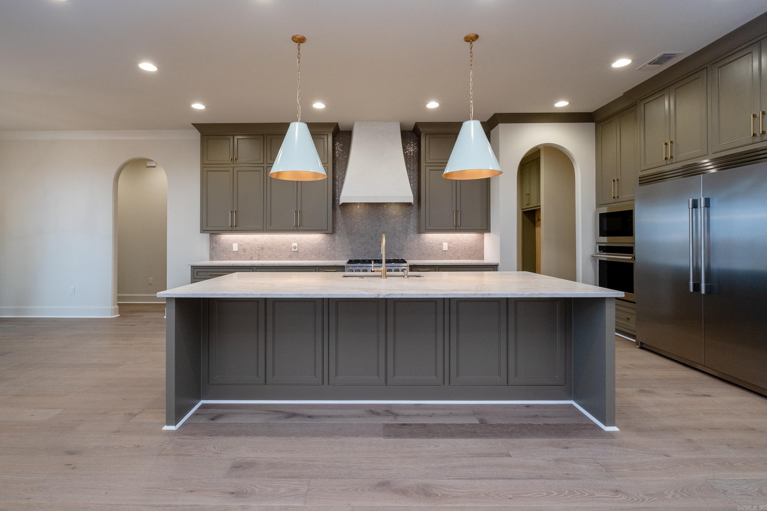 CHENAL VALLEY "FALSTONE COURT" - Residential