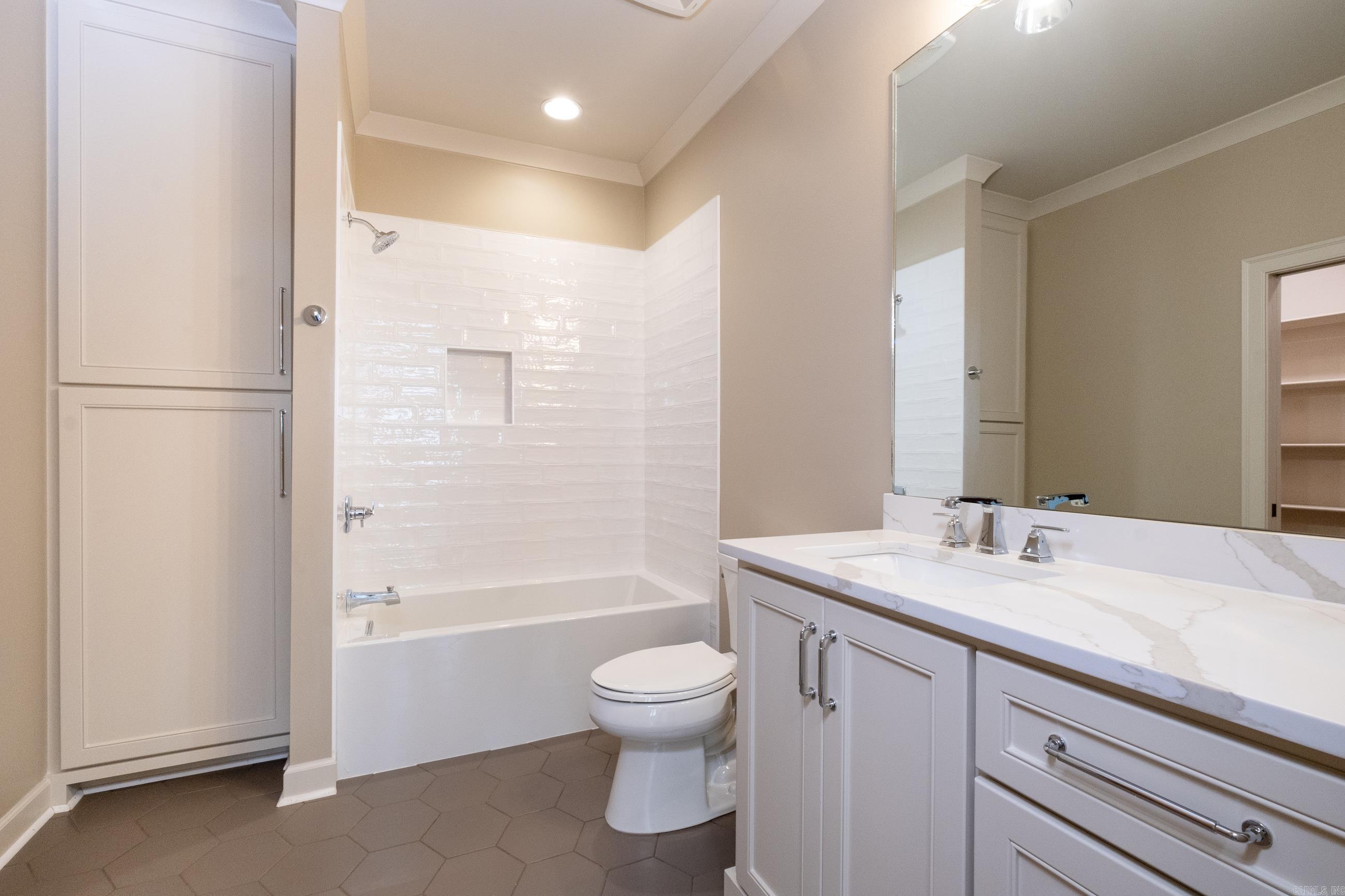 CHENAL VALLEY "FALSTONE COURT" - Residential