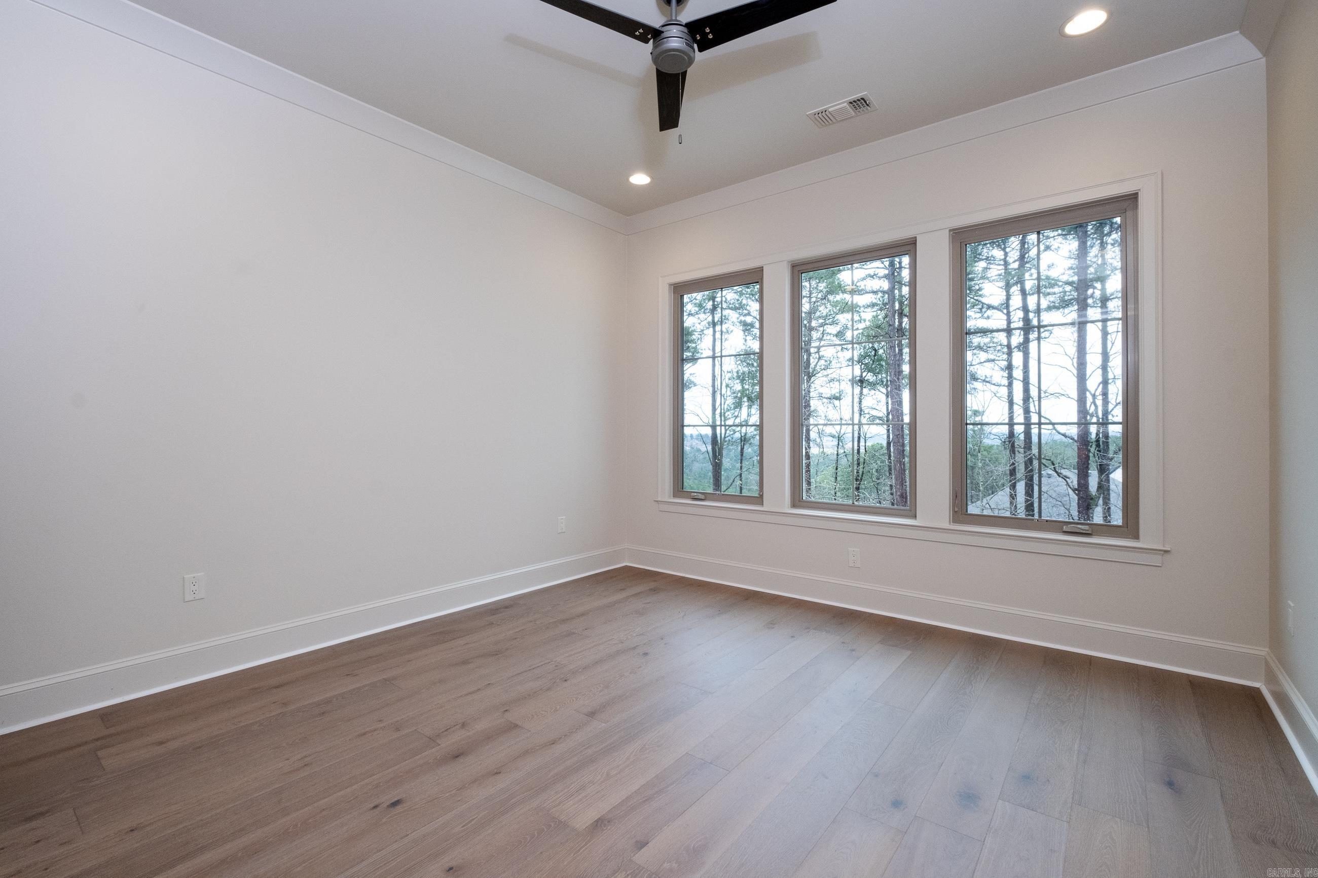 CHENAL VALLEY "FALSTONE COURT" - Residential