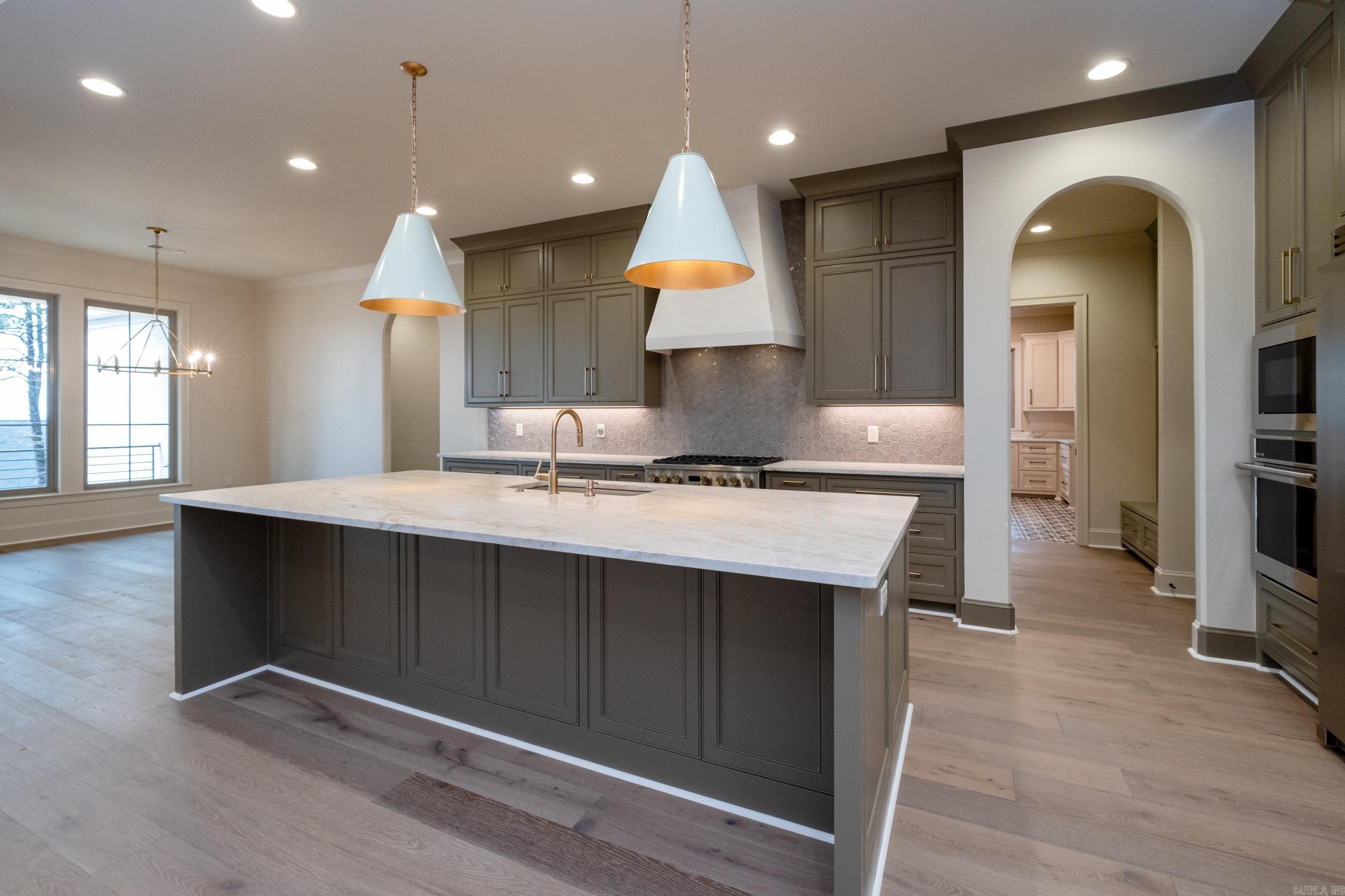 CHENAL VALLEY "FALSTONE COURT" - Residential