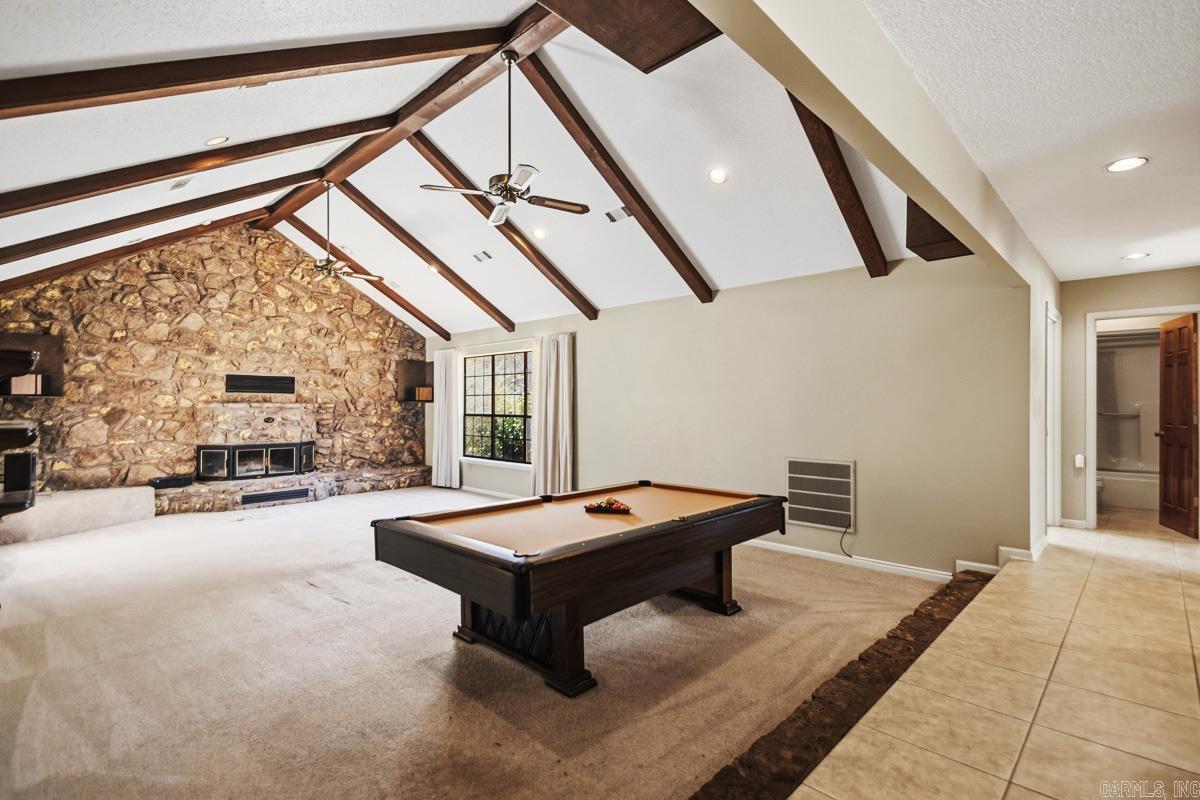 WILLOW POND - Residential