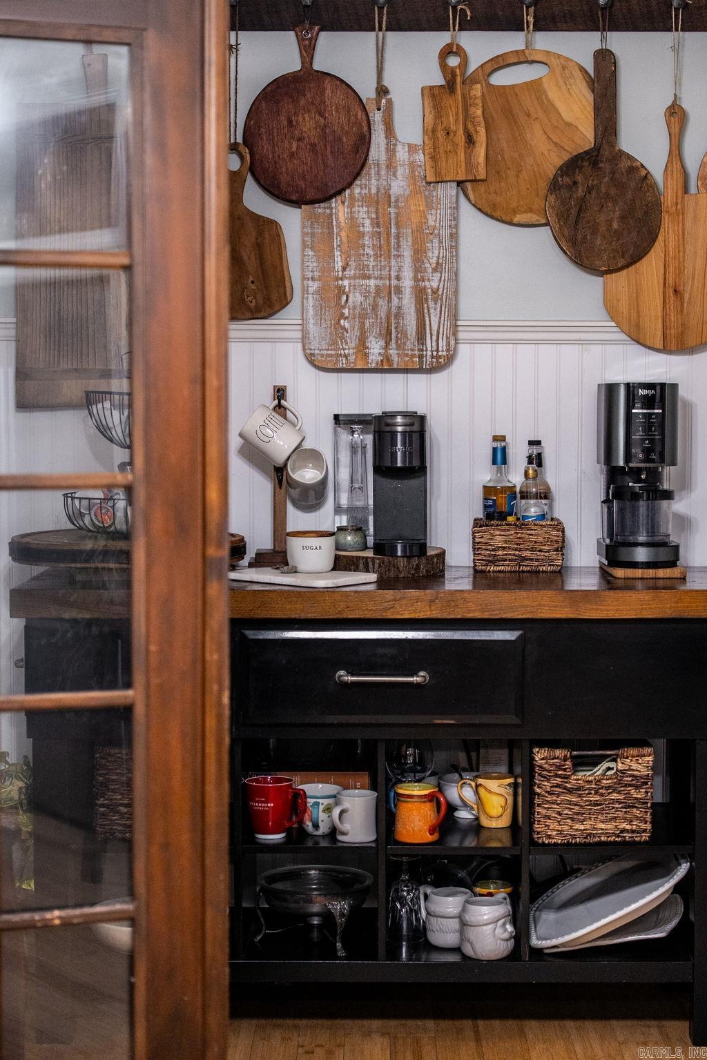 Pleasant Tree - Residential