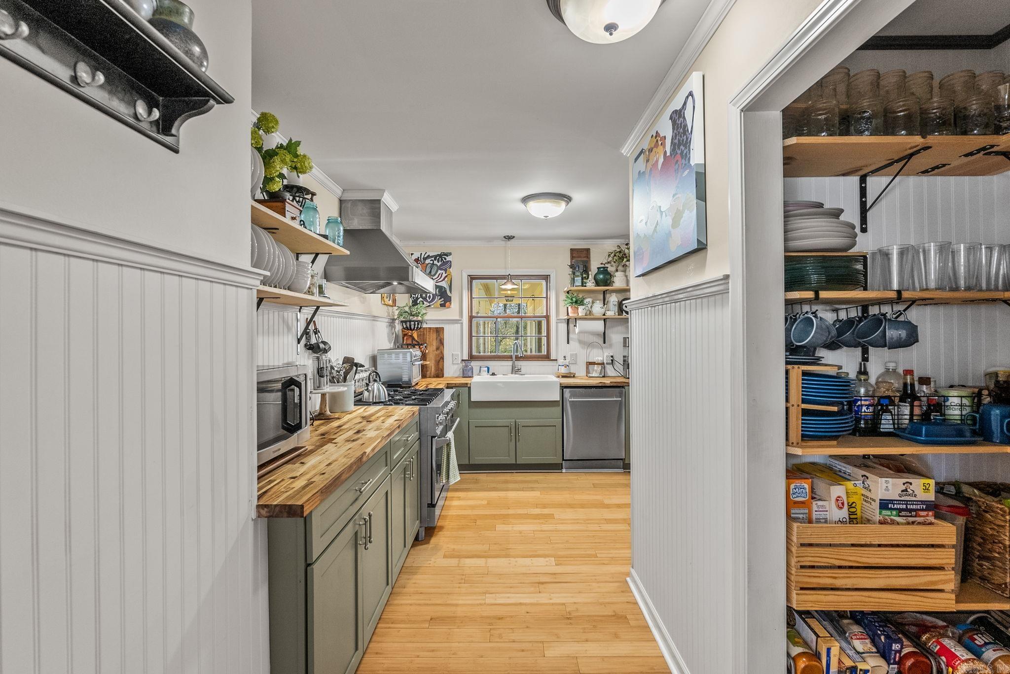 Pleasant Tree - Residential