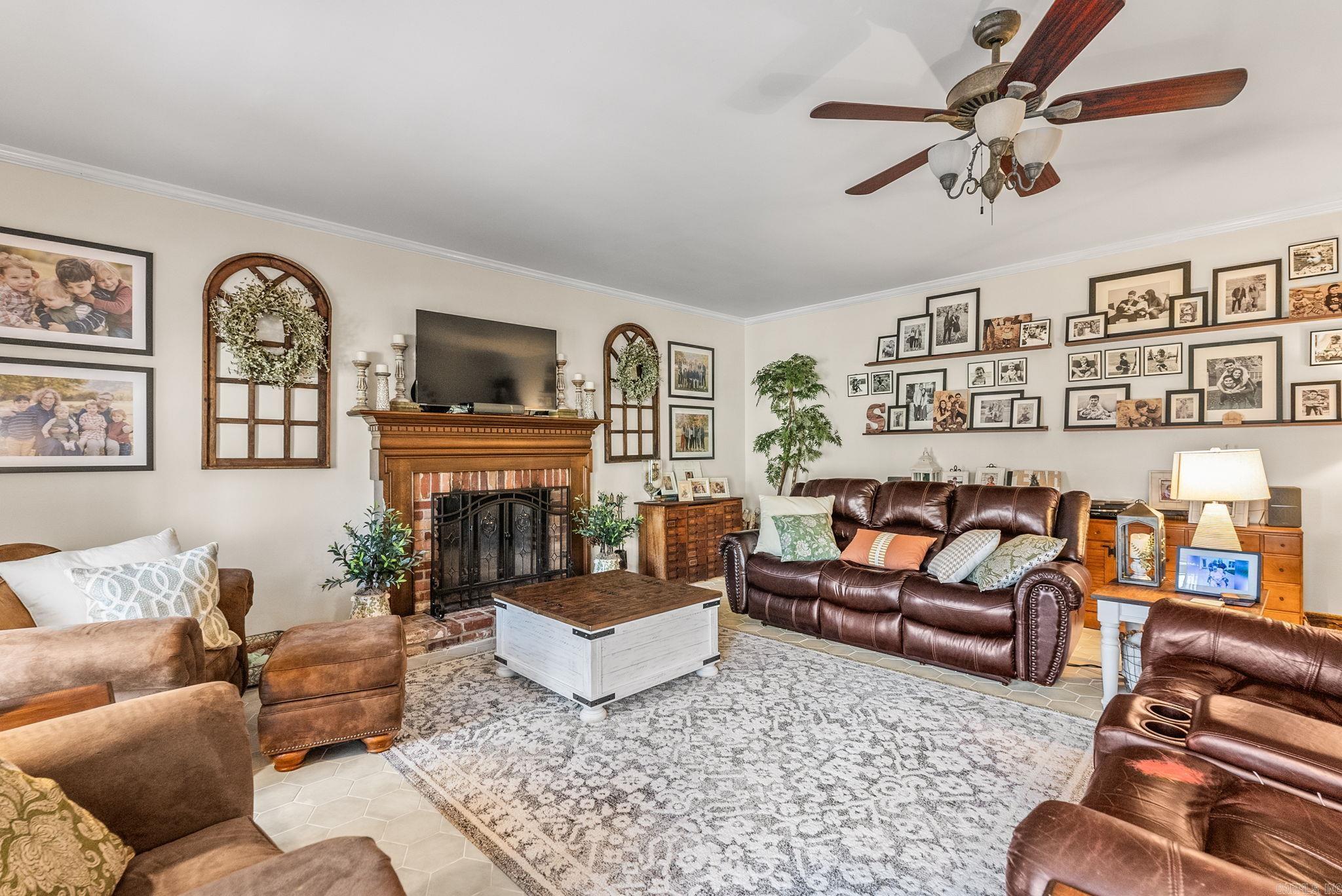 Pleasant Tree - Residential